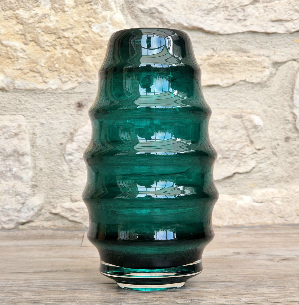 Midcentury Scandinavian Modern Hooped Vase Green Glass Magnor Norway, 1960