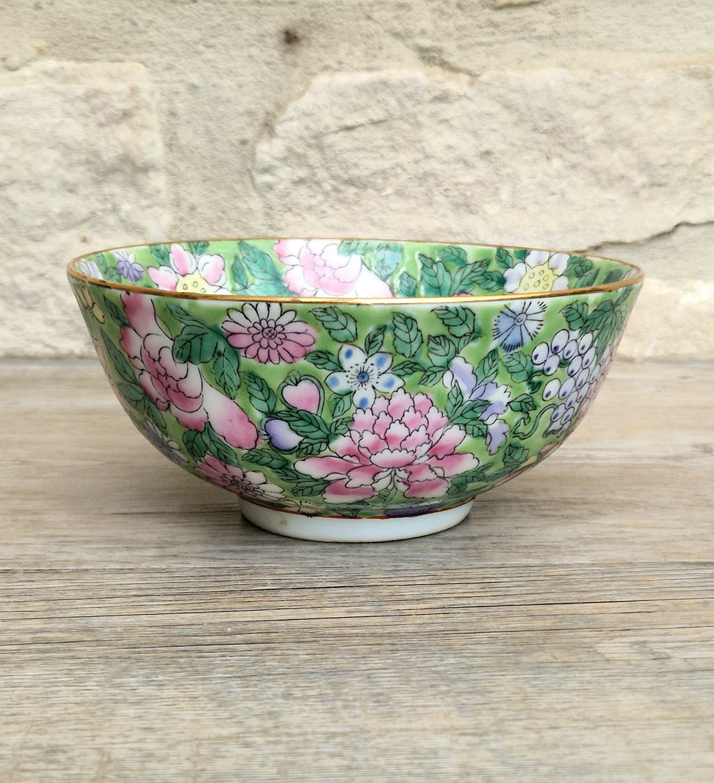 Chinese Republic Period 'Mille Fleur' Porcelain Bowl All-Over Hand-Painted Famille Rose 6" Decorative Bowl