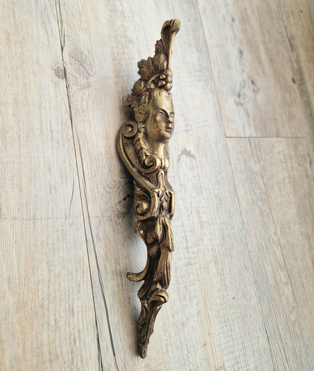 Cast Bronze French Ormalou Decorative Female Figural Antique Furniture Leg Mount Piece Fitting