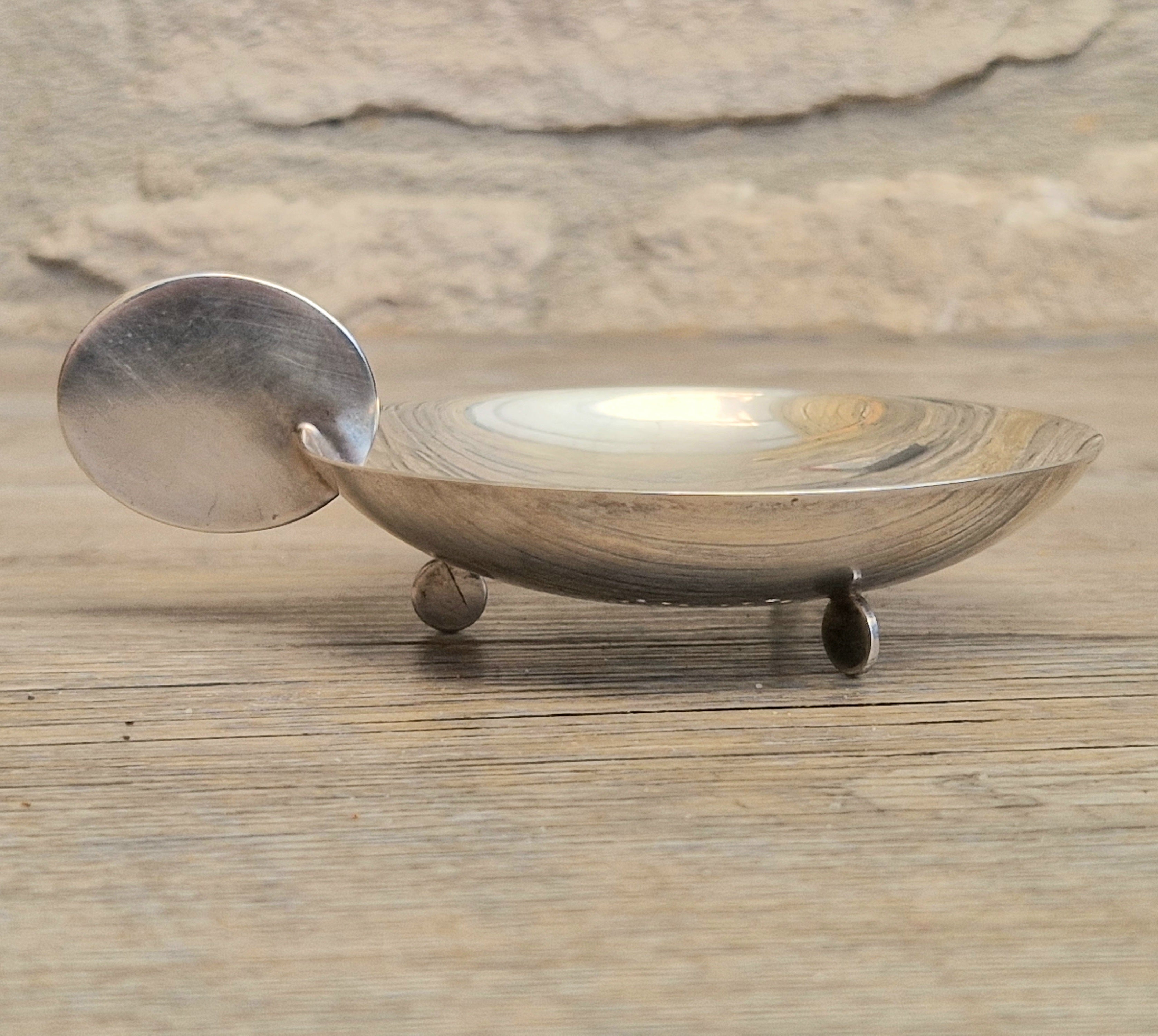 Art Deco Disc Motif Silver Plated Over Cup Tea Strainer/Lemon Strainer Sola