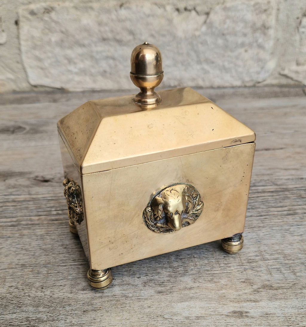Colbrookdale Style Brass Relief Decoration Pyramid Lid Caddy Box