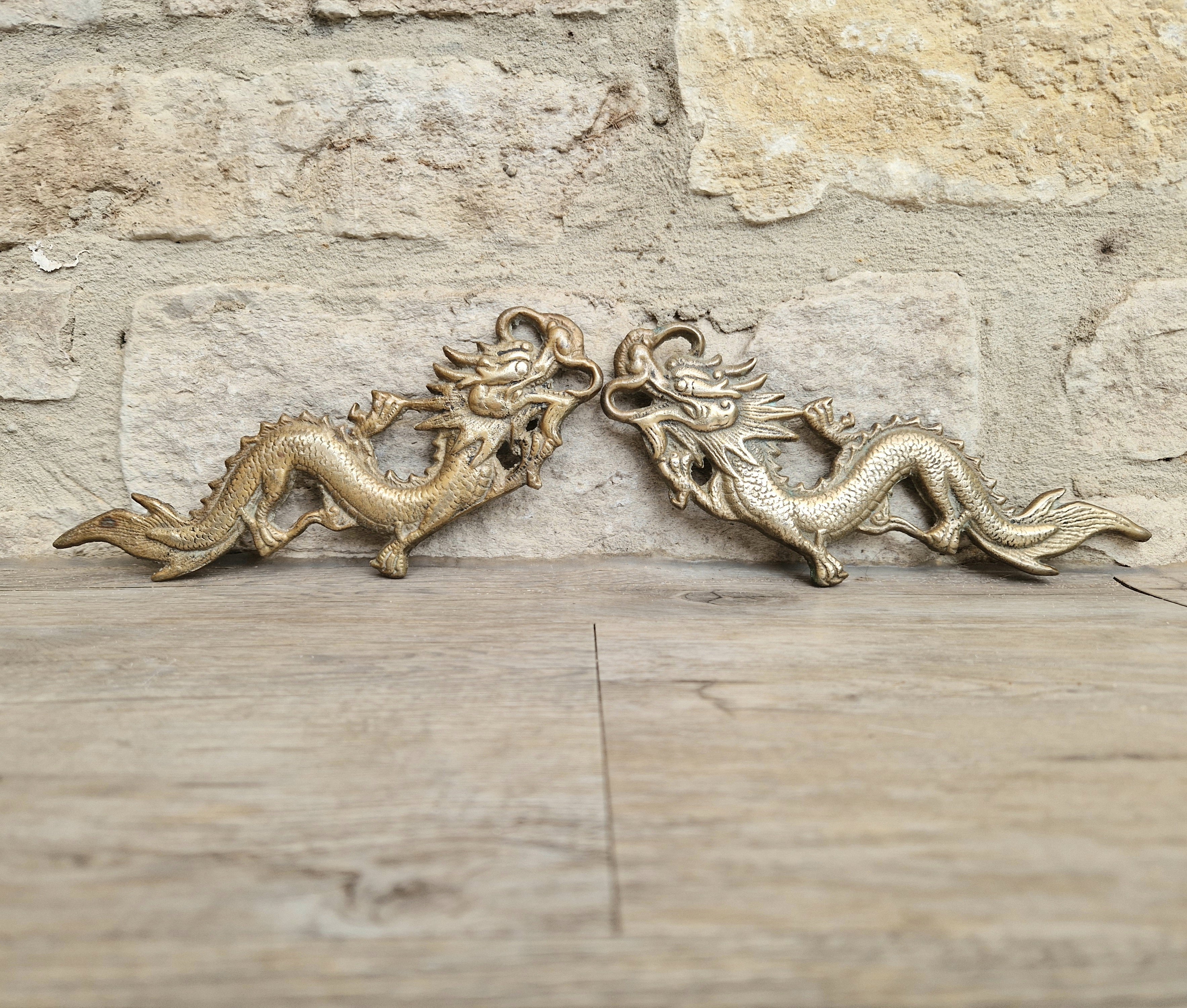 Pair Of Antique Heavy Cast Brass Chinese Dragons Wall Decoration or Door Pulls 22cm