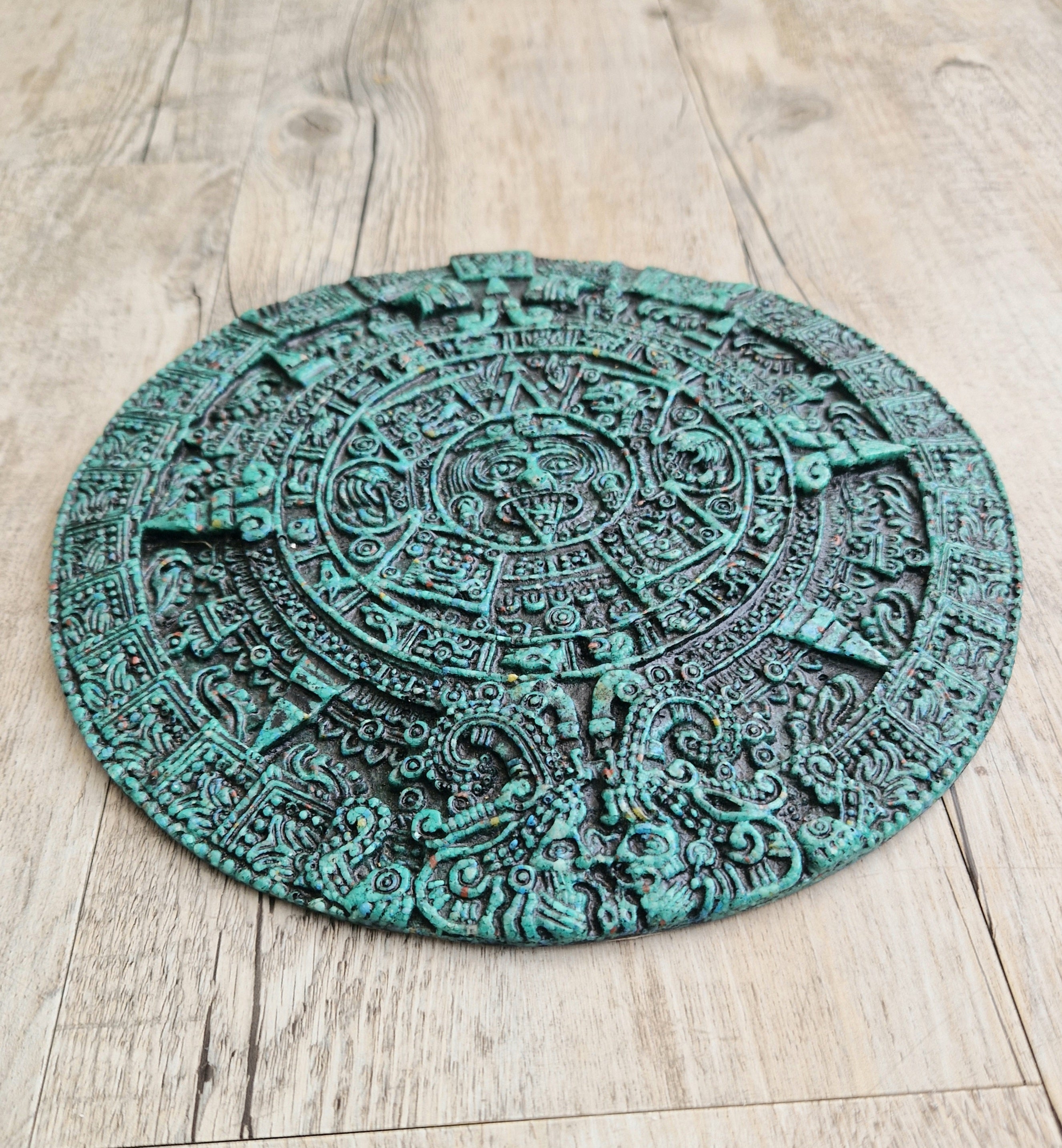 Vintage Green Malachite Composite Aztec Sun Stone Calendar Stone Wall Plaque