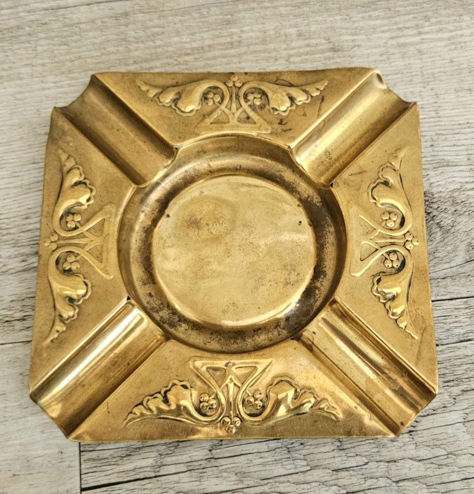 Antique Art Nouveau Brass Ashtray Joseph Sankey Made in England
