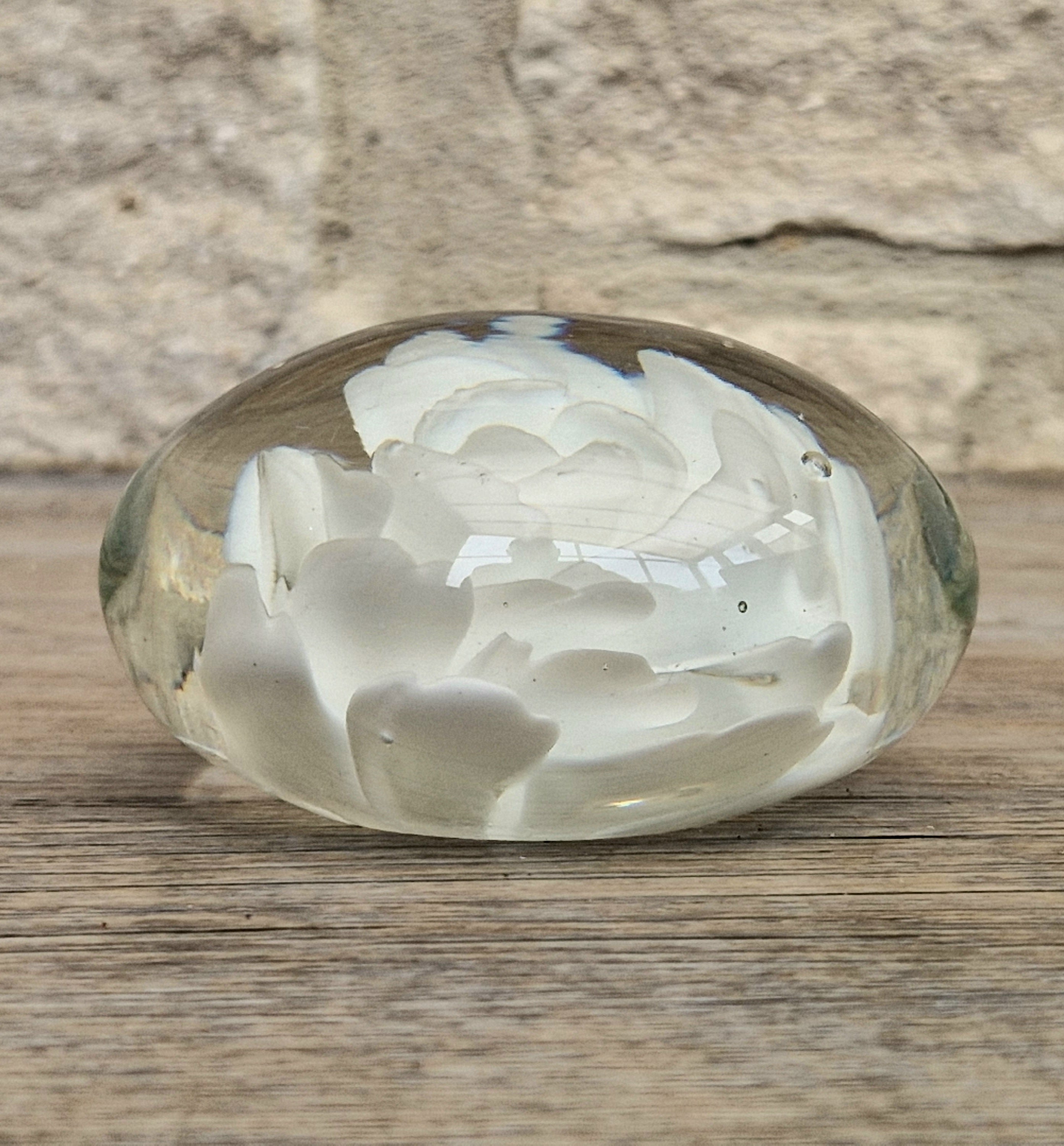 Vintage White Rose Lenticular Glass Paperweight