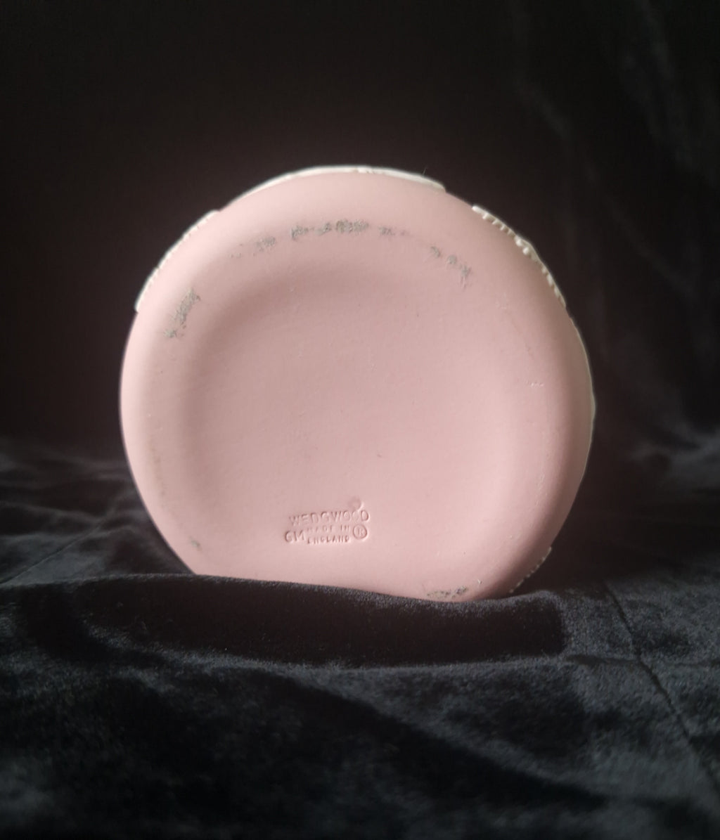 Vintage Wedgwood Pink Jasperware Kidney Shape Lidded Trinket Pot
