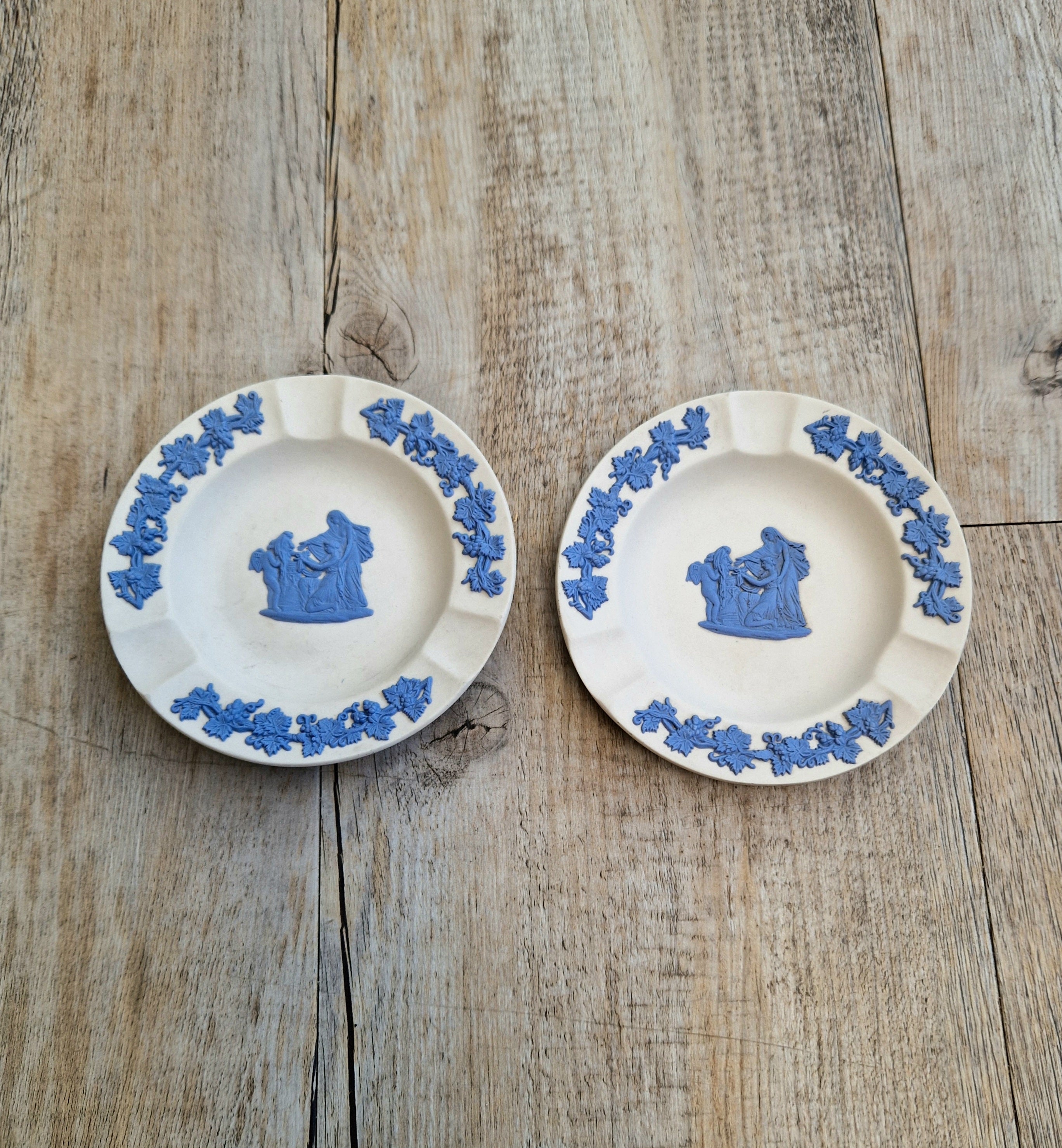 Pair Wedgwood Reverse Blue on White Jasperware Neo-Classical Pin Tray Ashtrays Vintage