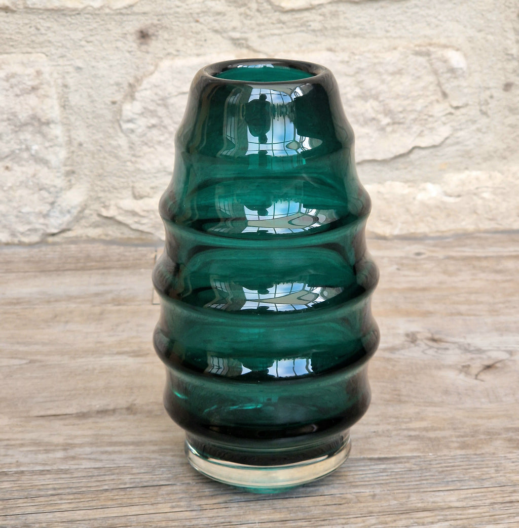 Midcentury Scandinavian Modern Hooped Vase Green Glass Magnor Norway, 1960