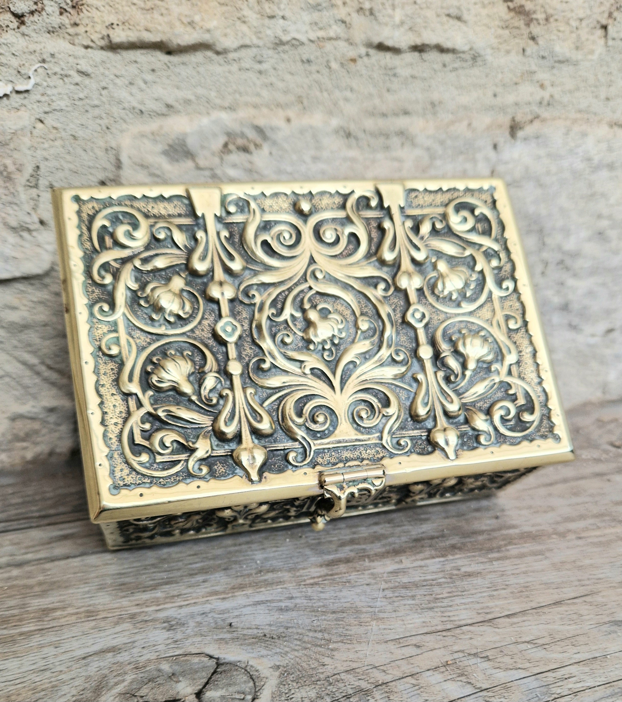 Antique Erhard & Söhne Silvered Brass High Relief Rapousse Renaissance Revival Clasp Casket Box