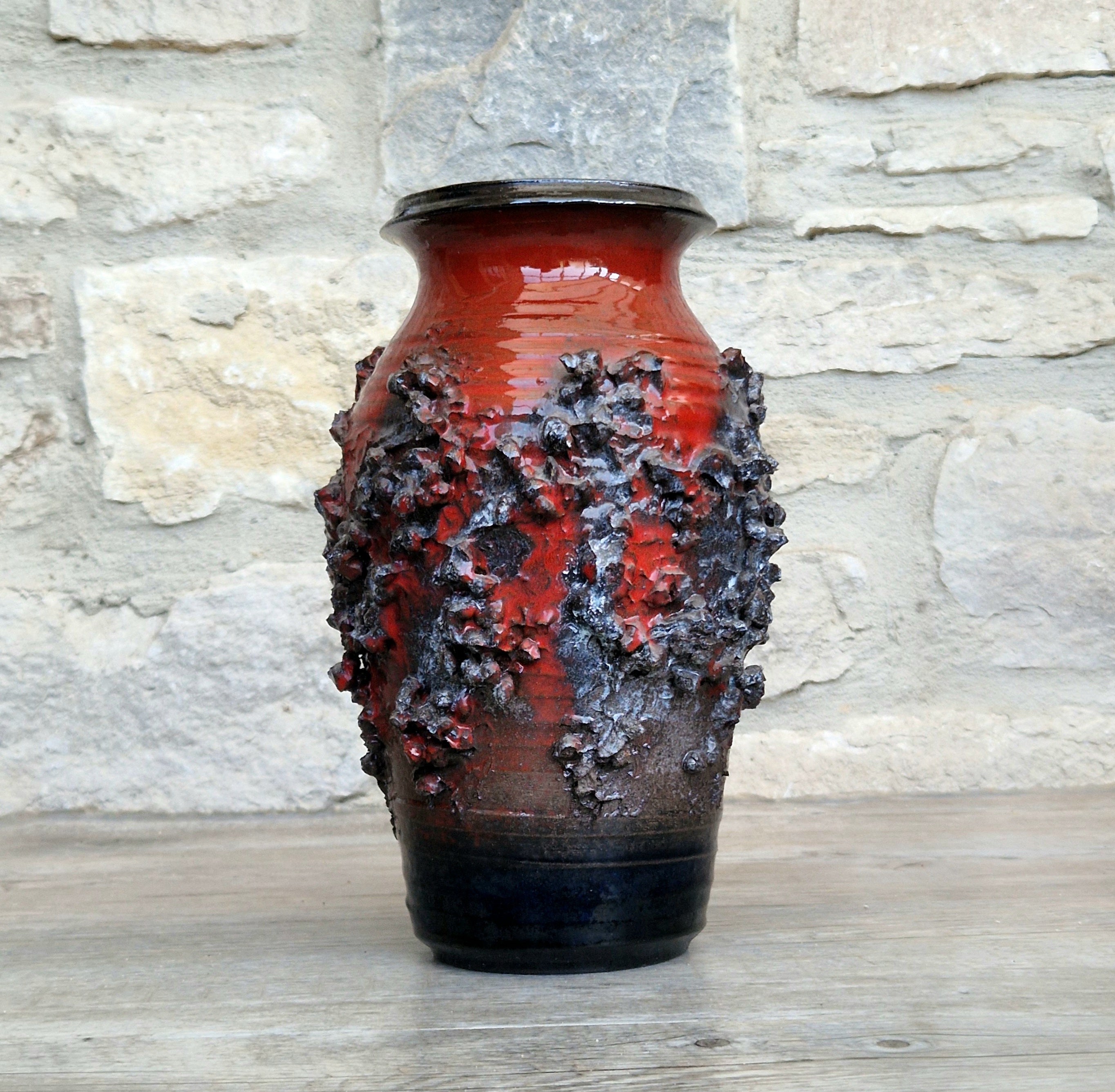 Mid-Century Glit Iceland Lava Pottery Vase Red 23.5cm Volcanic Studio Ceramic