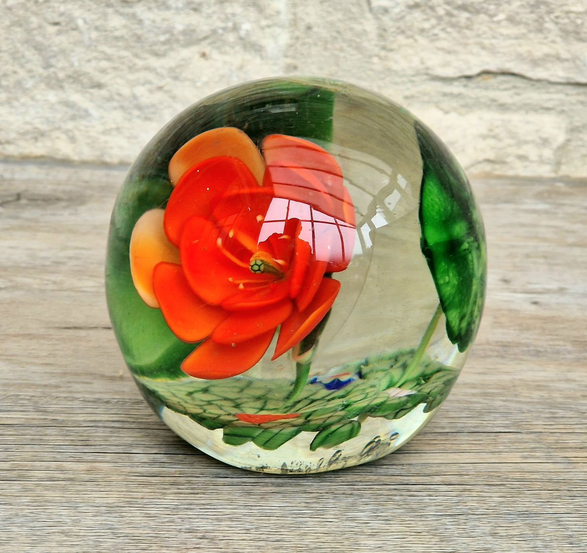 Vintage Giant Magnum Red Flower & Frogs Art Glass Sphere Ball Paperweight 9.5cm 1.4kg