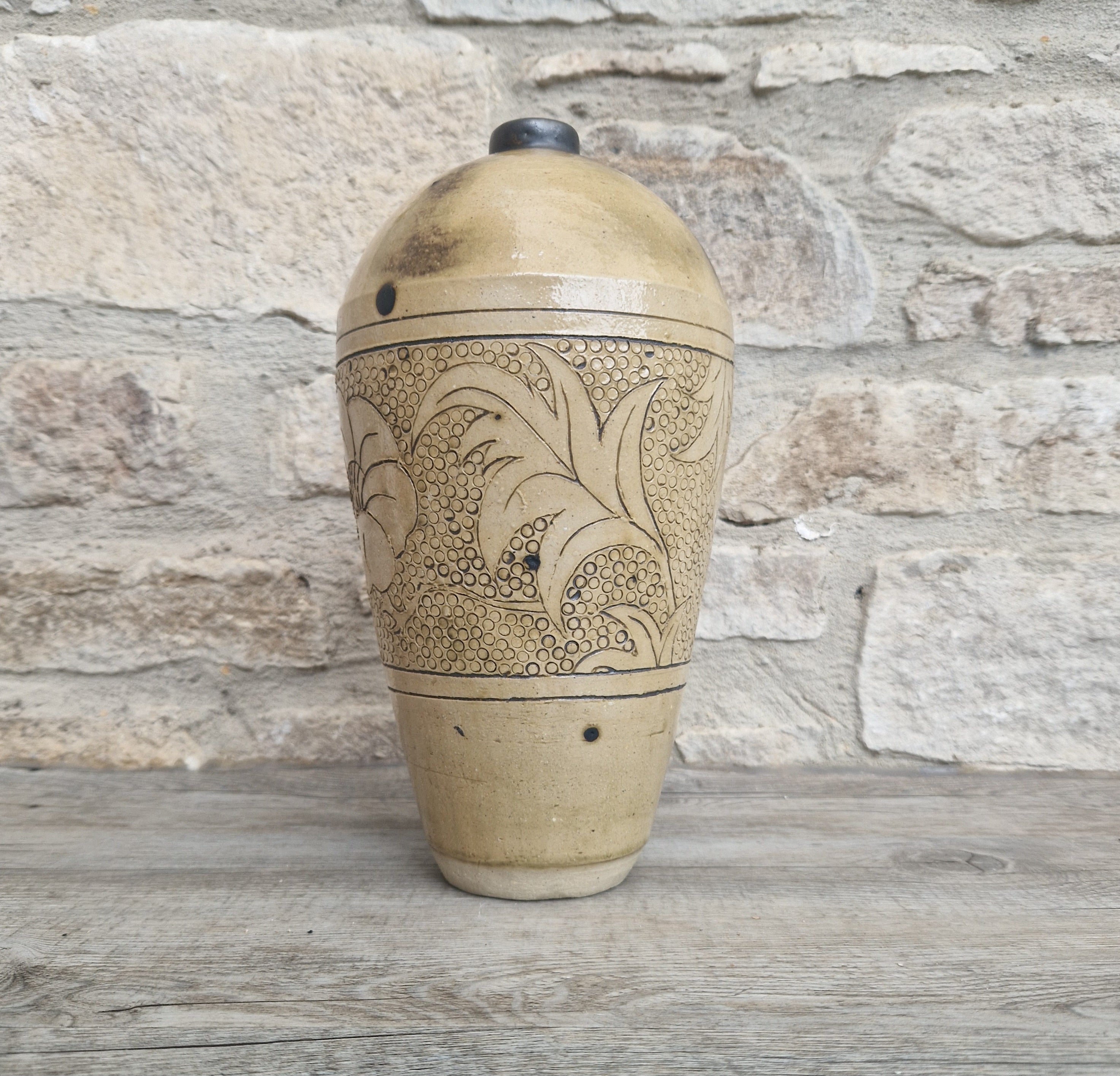 Large Chinese Cizhou Ware Meiping Style Stoneware Vase With Incised Floral Motif Design