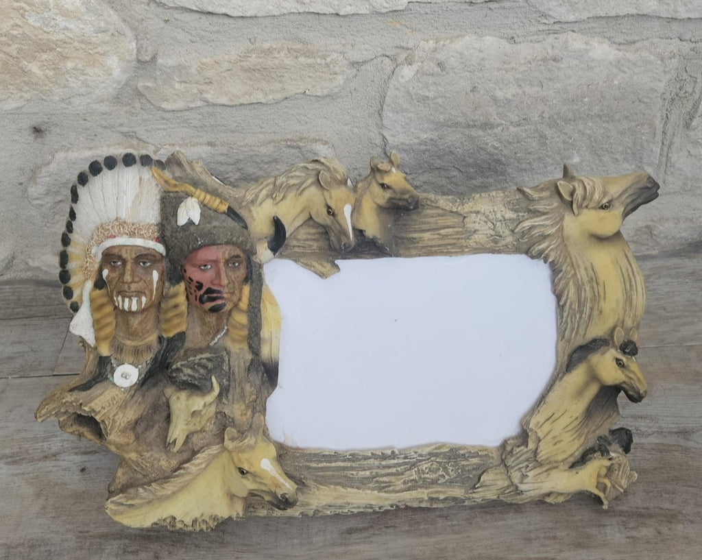 Western Native American Indian Chiefs Horse Photo Frame 3D Rustic Polyresin Holds 6.5 x 4.5" Photo.
