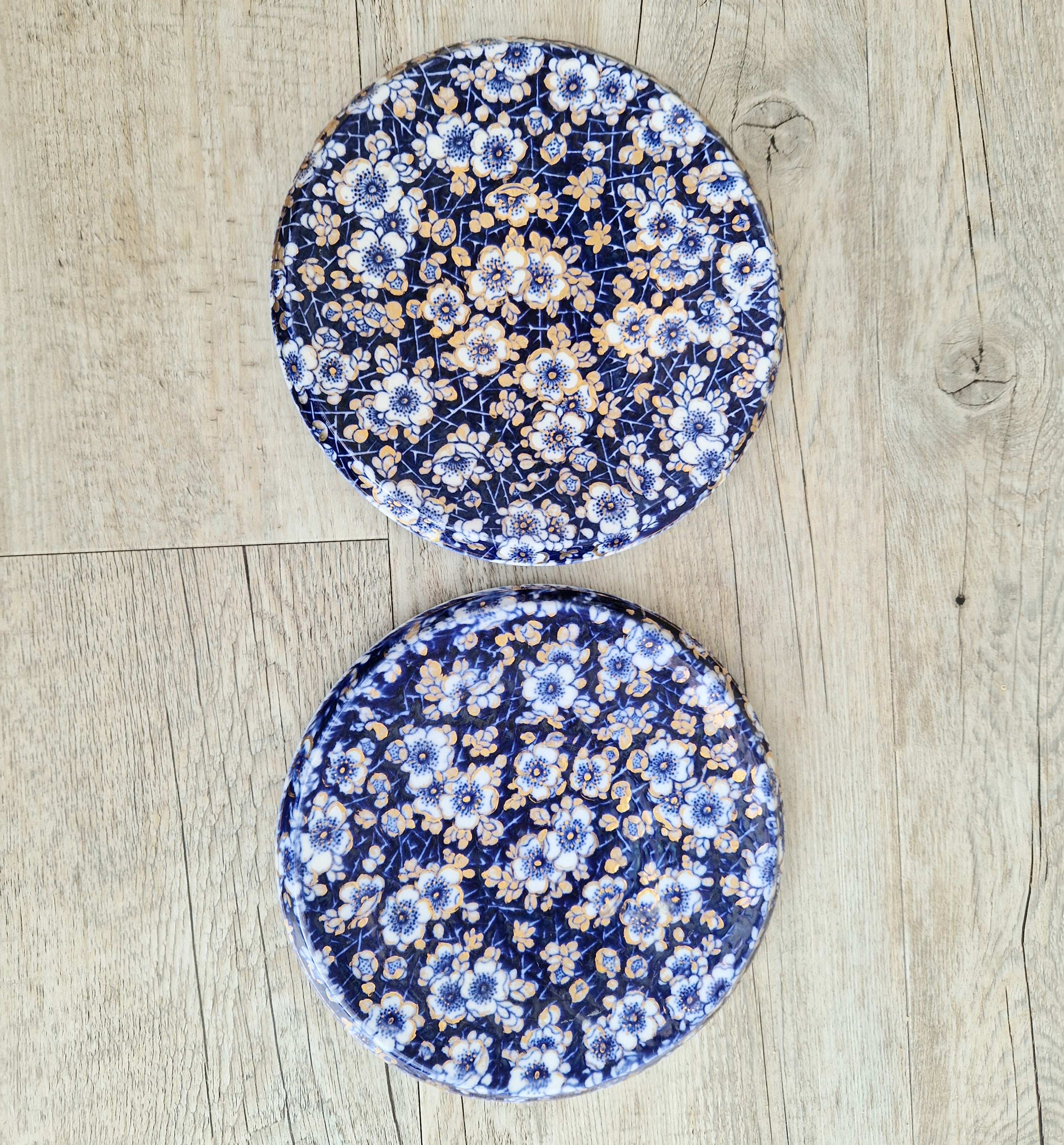 Pair of Rare Antique Trivets Gilt Blue & White Hawthorn Pattern Round Stoneware Trivets 17cm