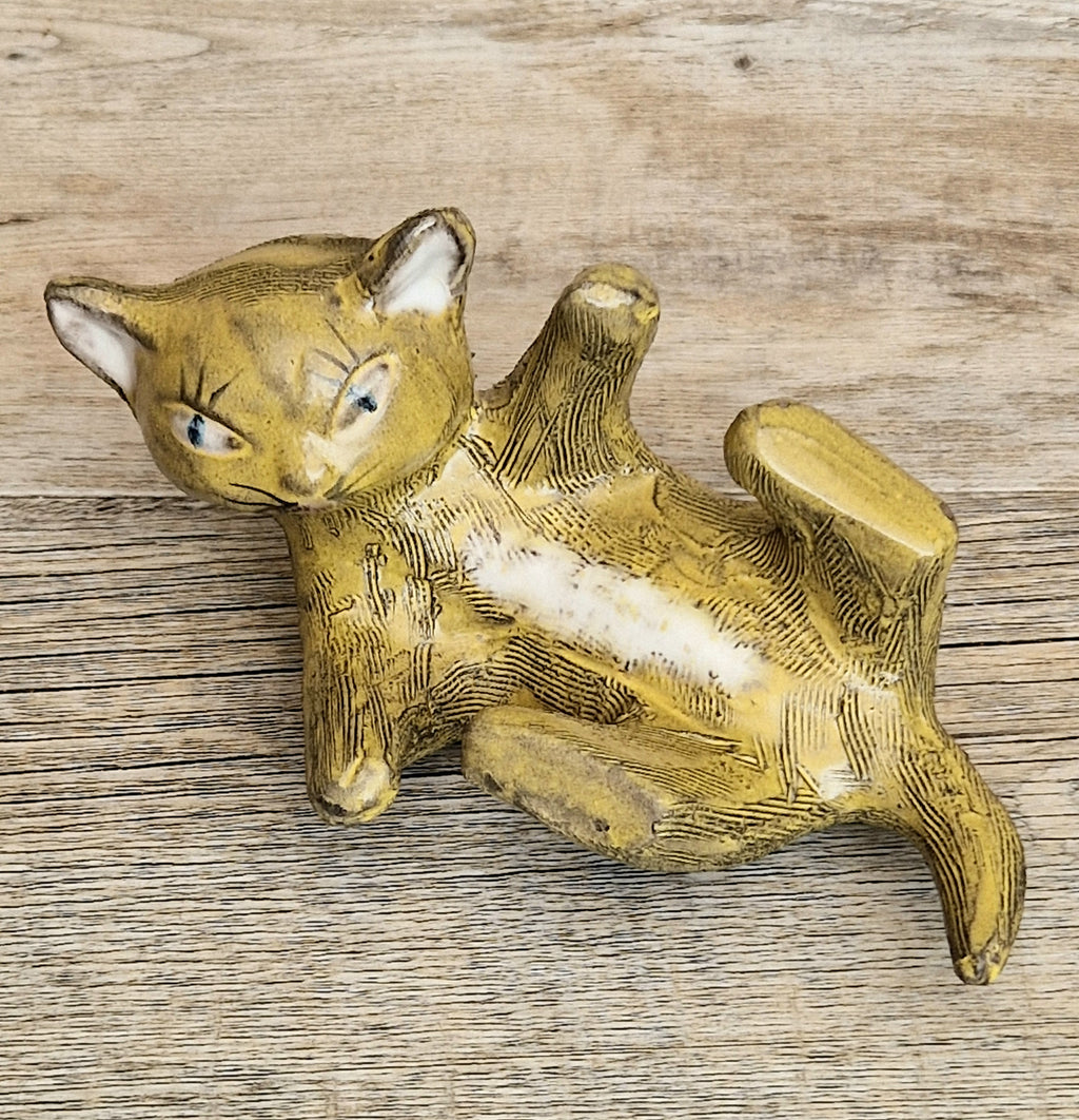 Vintage Mid-Century Upsala Ekeby Swedish Pottery Cat Figurine By Dorothy Clough 1956-67.