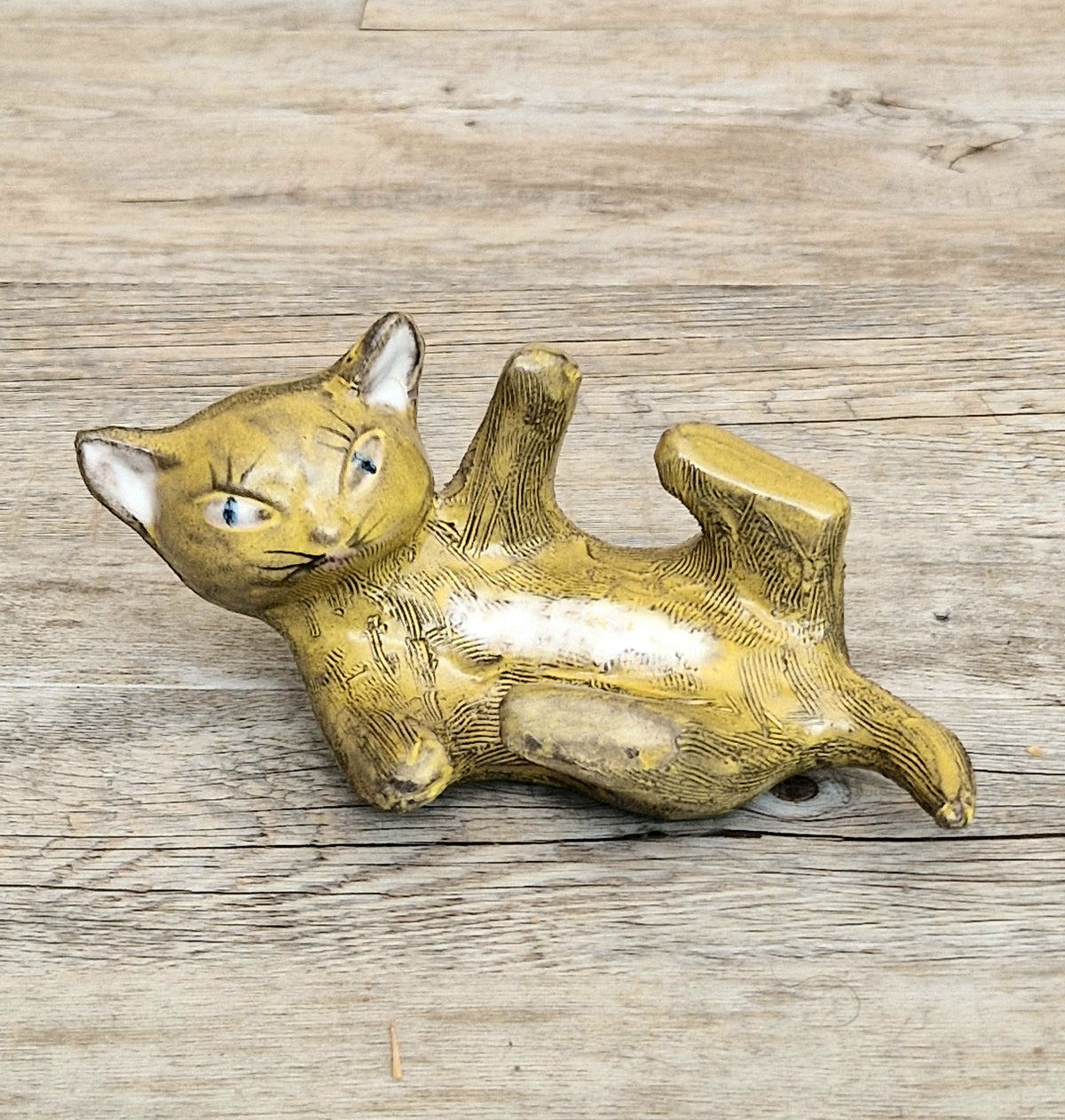 Vintage Mid-Century Upsala Ekeby Swedish Pottery Cat Figurine By Dorothy Clough 1956-67.