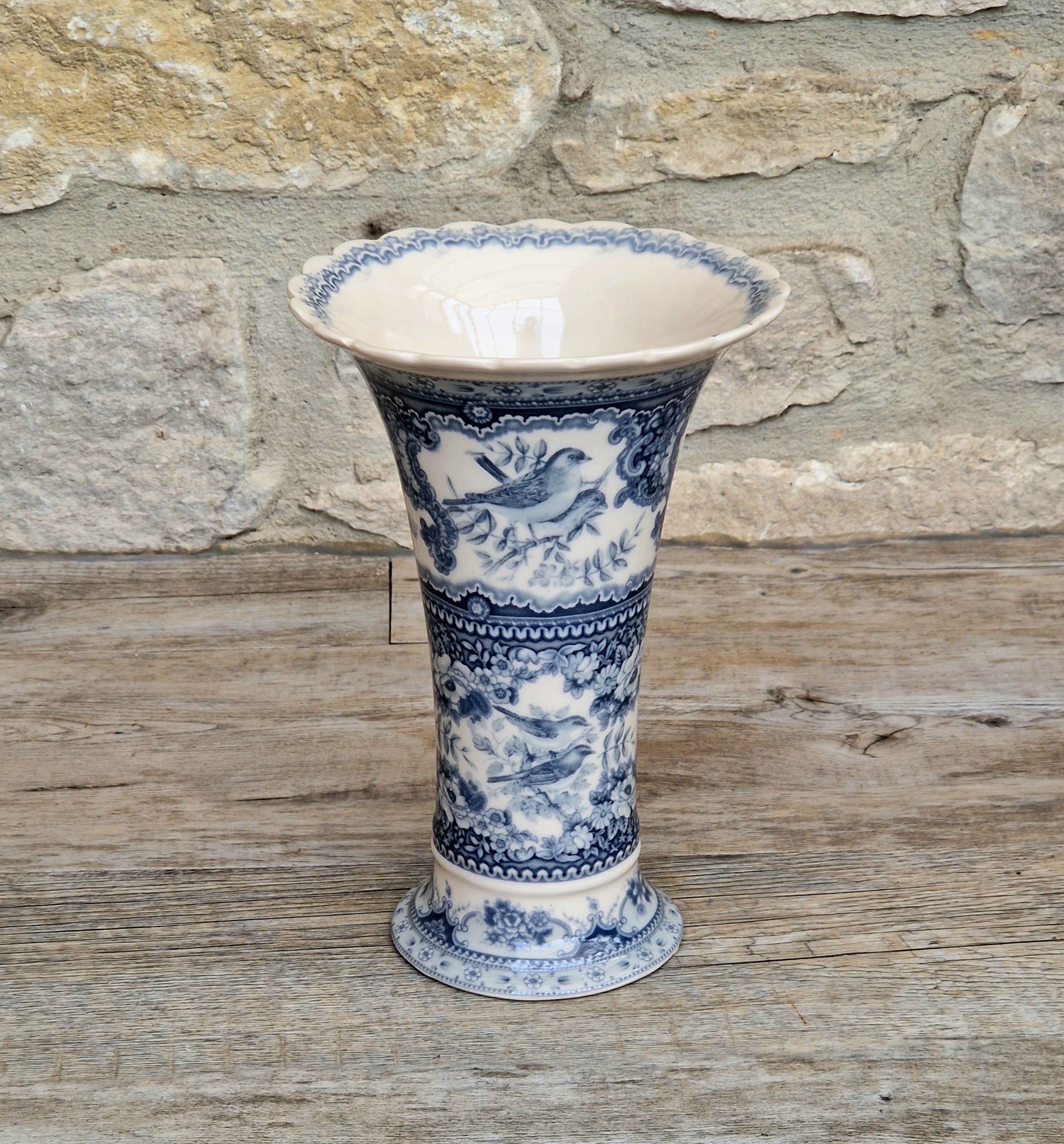 Victorian Style Porcelain Vase Blue White Birds Floral Past Times 20cm Tall Vintage