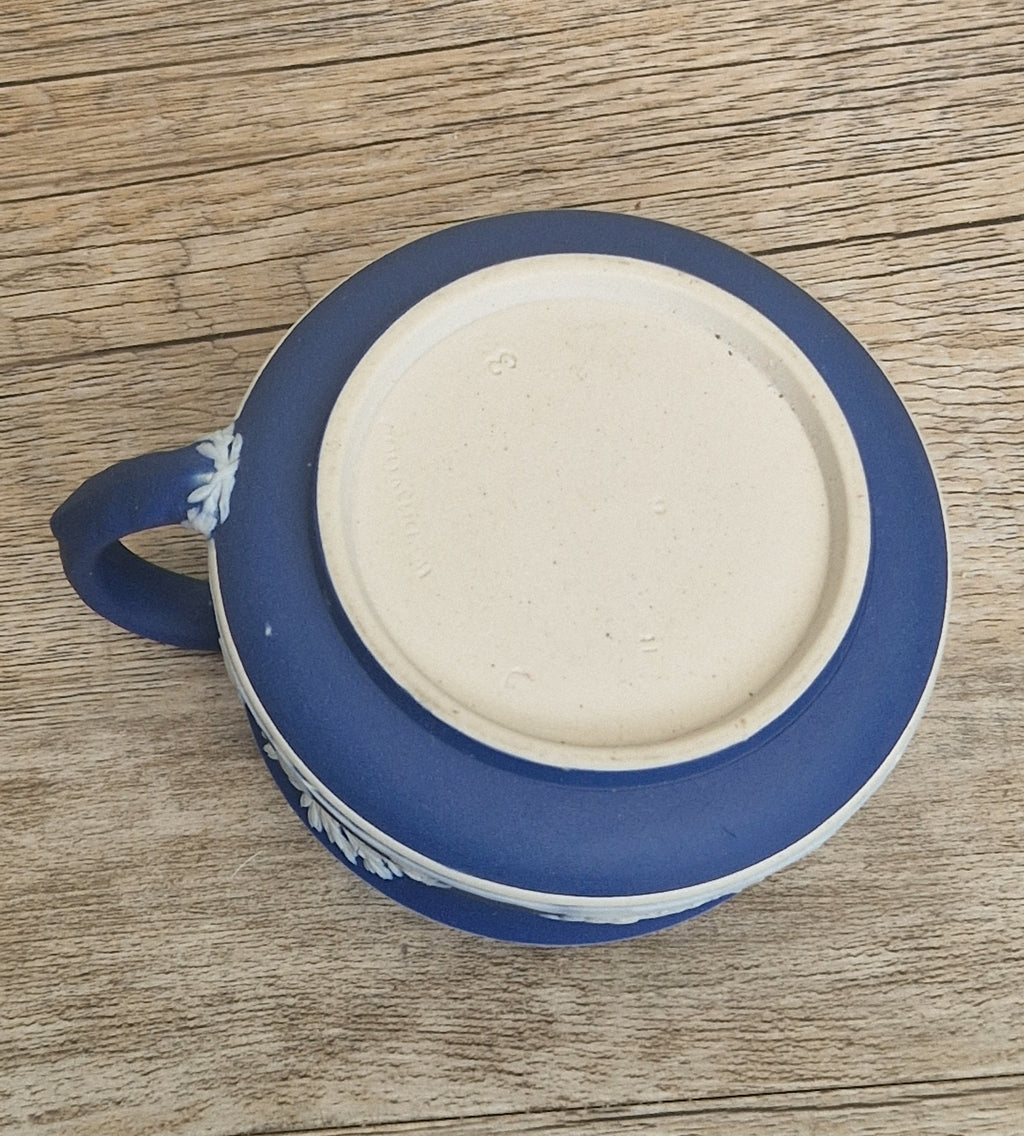 19th Century Wedgwood Jasperware Creamer Dark Blue Dipped Body with Neoclassical Cameos