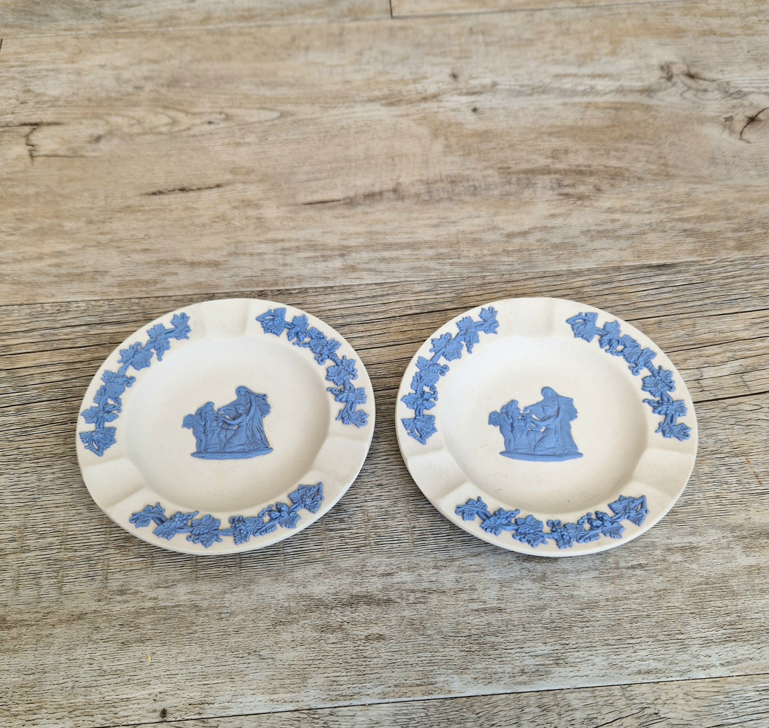 Pair Wedgwood Reverse Blue on White Jasperware Neo-Classical Pin Tray Ashtrays Vintage