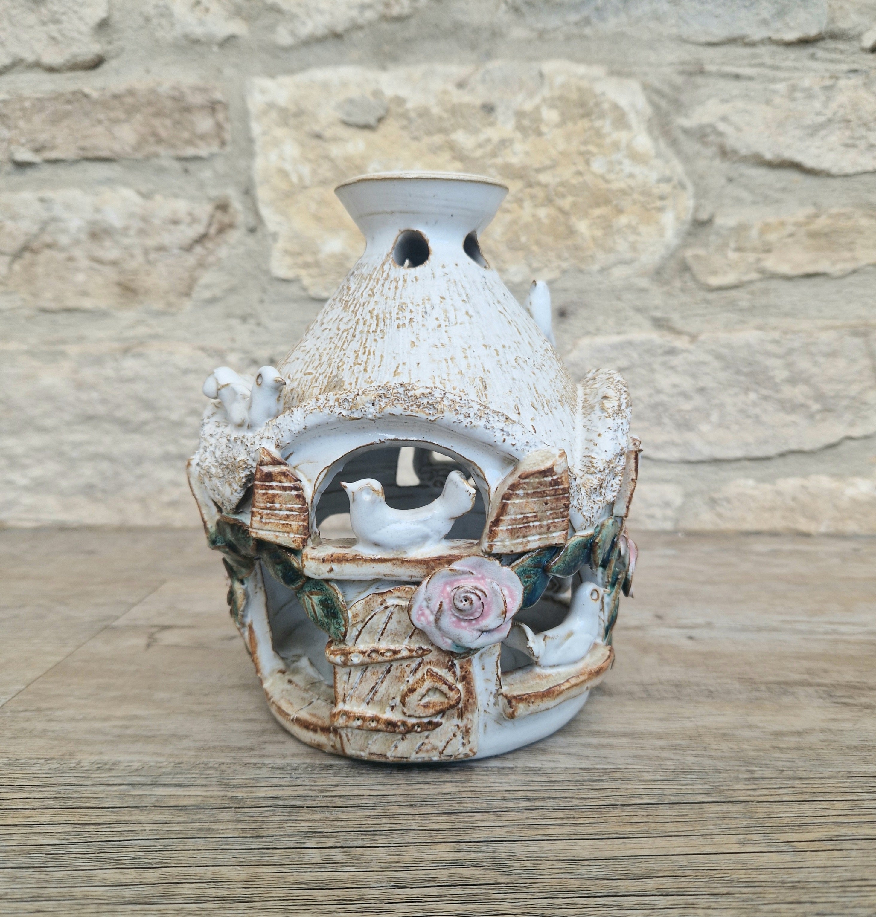 Vintage Pottery Large Bird House Essential oil Diffuser Handmade Pottery Ark Pottery Made England Heavy 1kg 135grams Dove Cote Bird House
