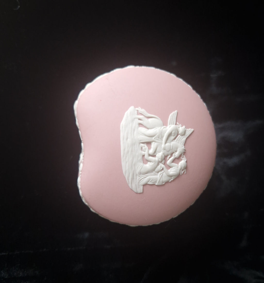 Vintage Wedgwood Pink Jasperware Kidney Shape Lidded Trinket Pot