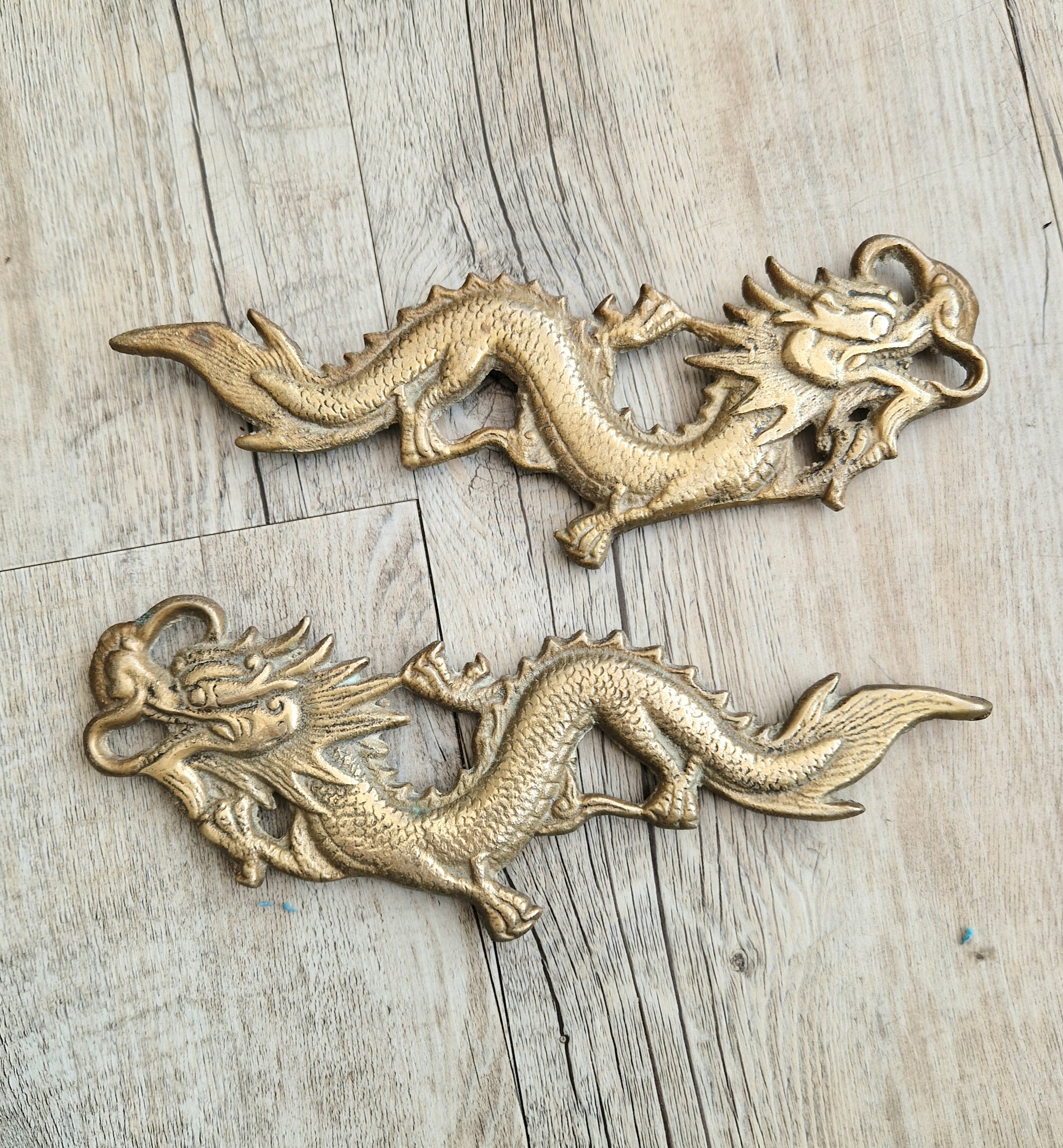 Pair Of Antique Heavy Cast Brass Chinese Dragons Wall Decoration or Door Pulls 22cm