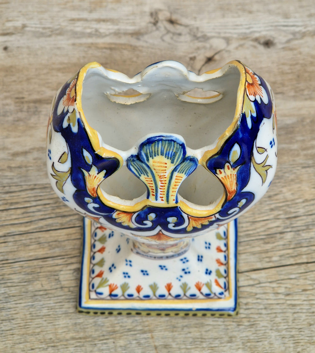 Geo Martel Faience Tulip Vase: Boulogne Sur Mer Art Nouveau Ceramic