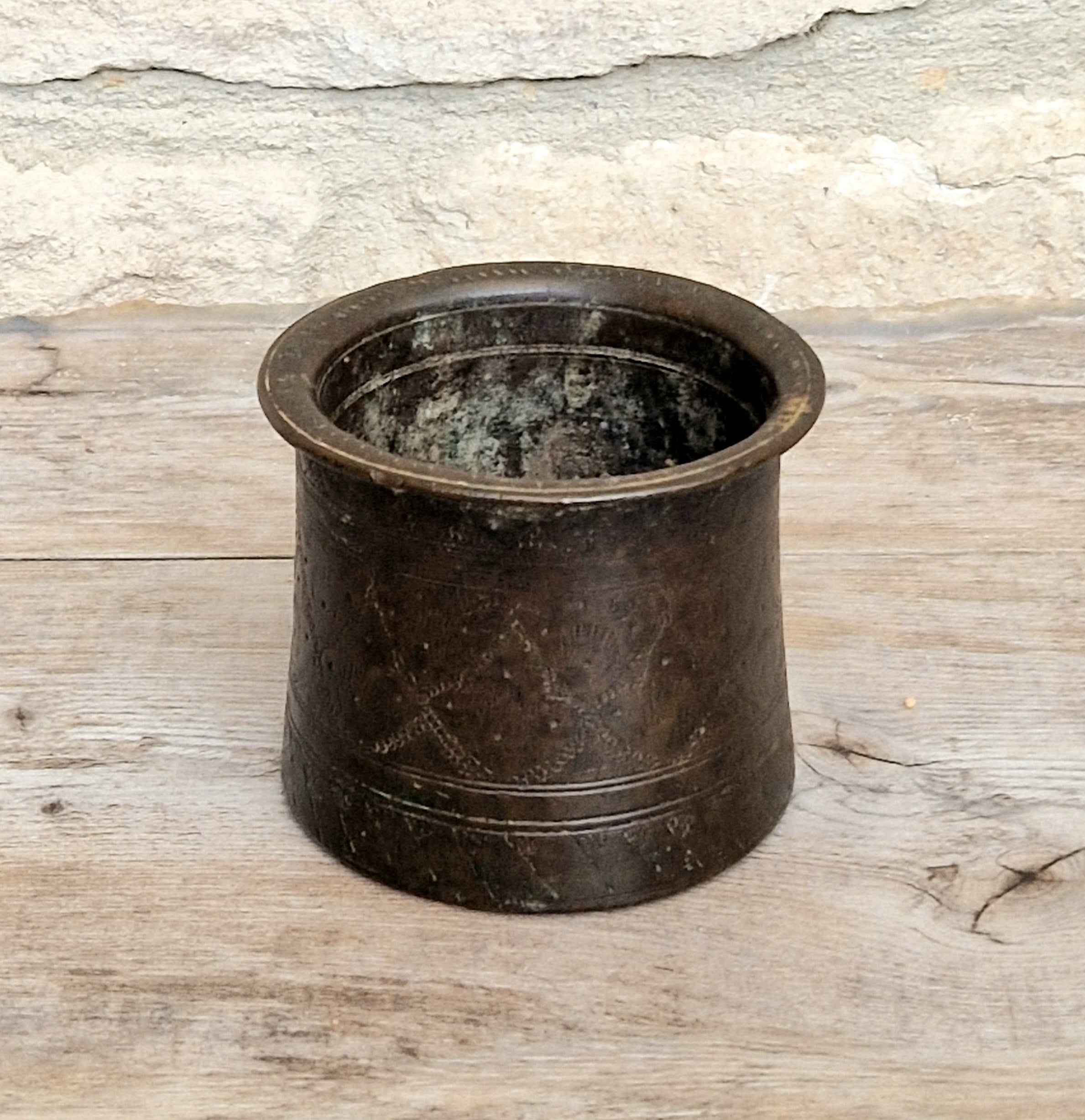 Antique 19thC Indian Bronze Panchpatra Holy Water Cup Heavy Cast Ritual Puja Pot 383g