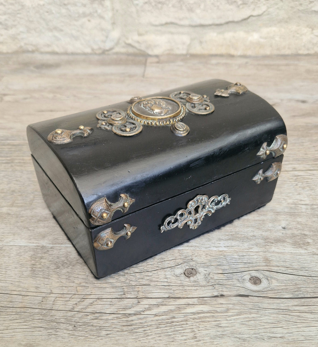 Antique Napoleon 111 Ebonised Neo-Classical Bronze Cameo Dome Top Trinket Jewellery Casket c.1852-1870
