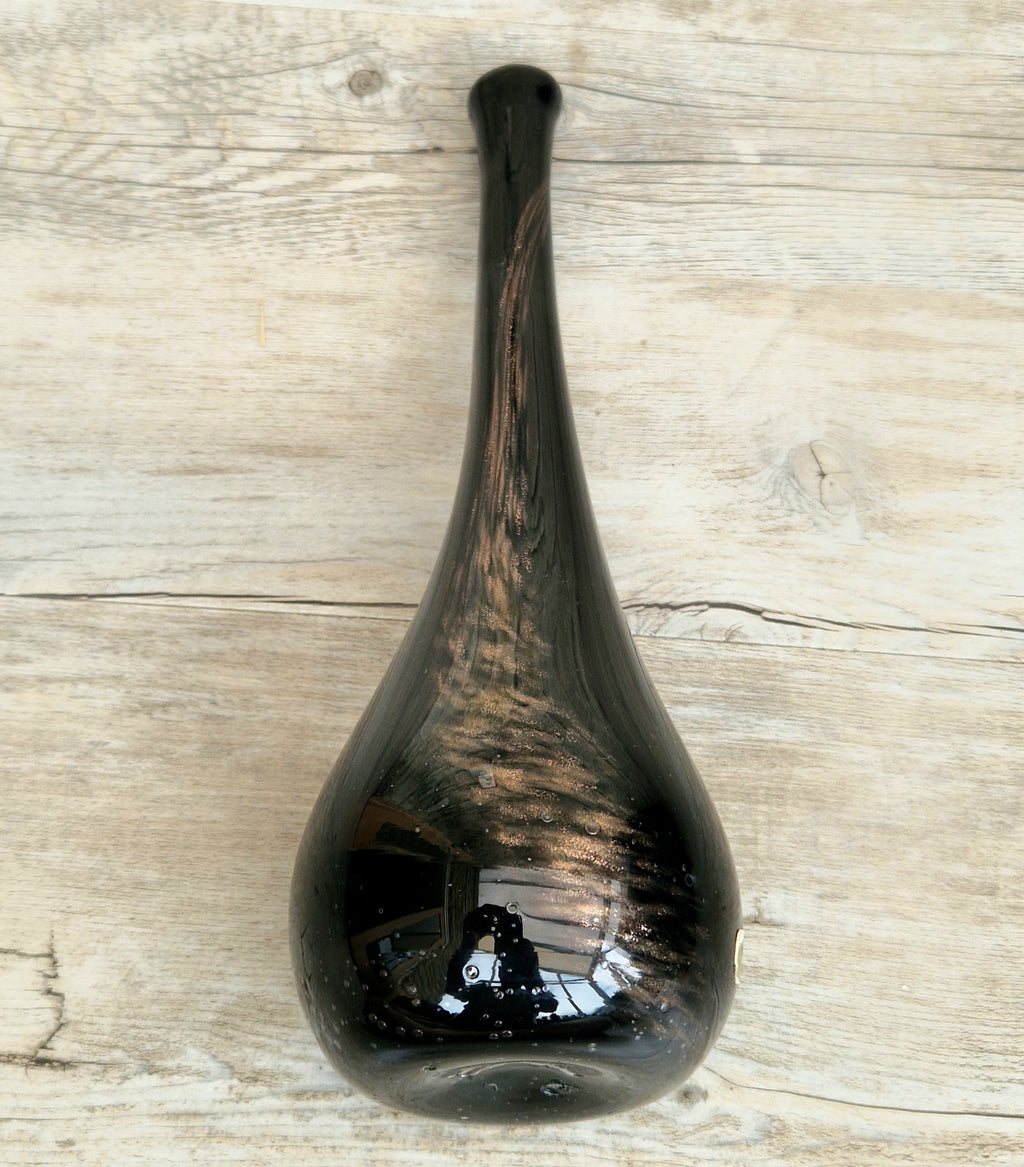 Gérard Torcheux Midcentury Amethyst Black Glass Teardrop Vase French Studio Glass Original Label. 1970s
