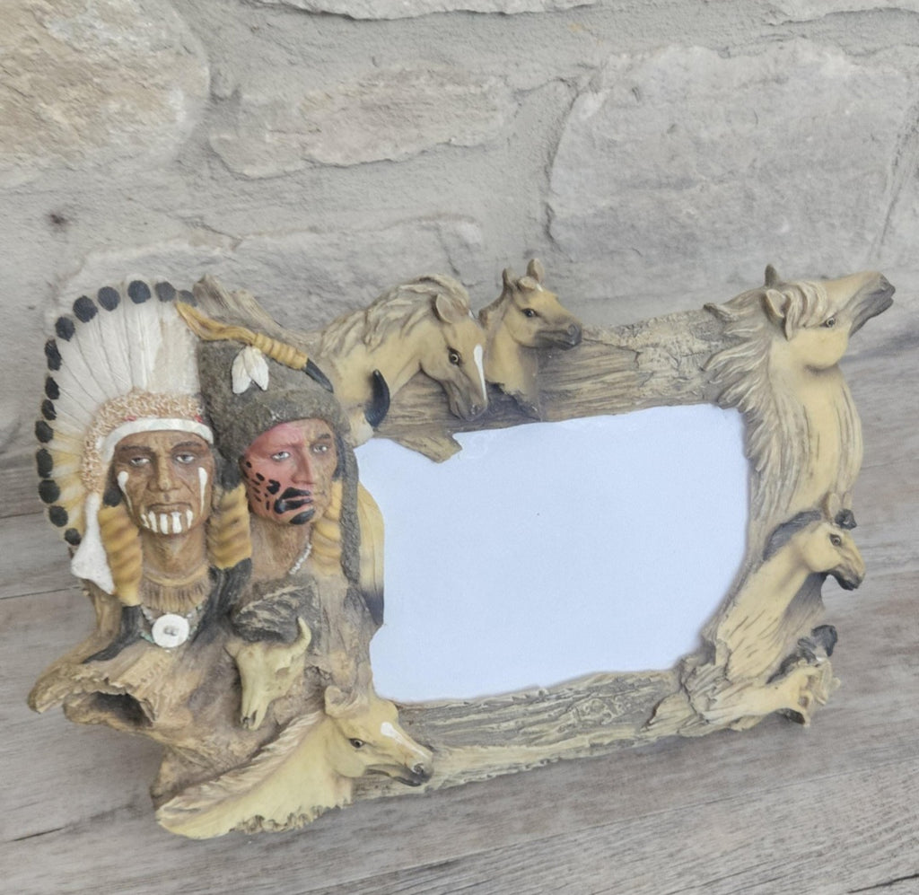 Western Native American Indian Chiefs Horse Photo Frame 3D Rustic Polyresin Holds 6.5 x 4.5" Photo.