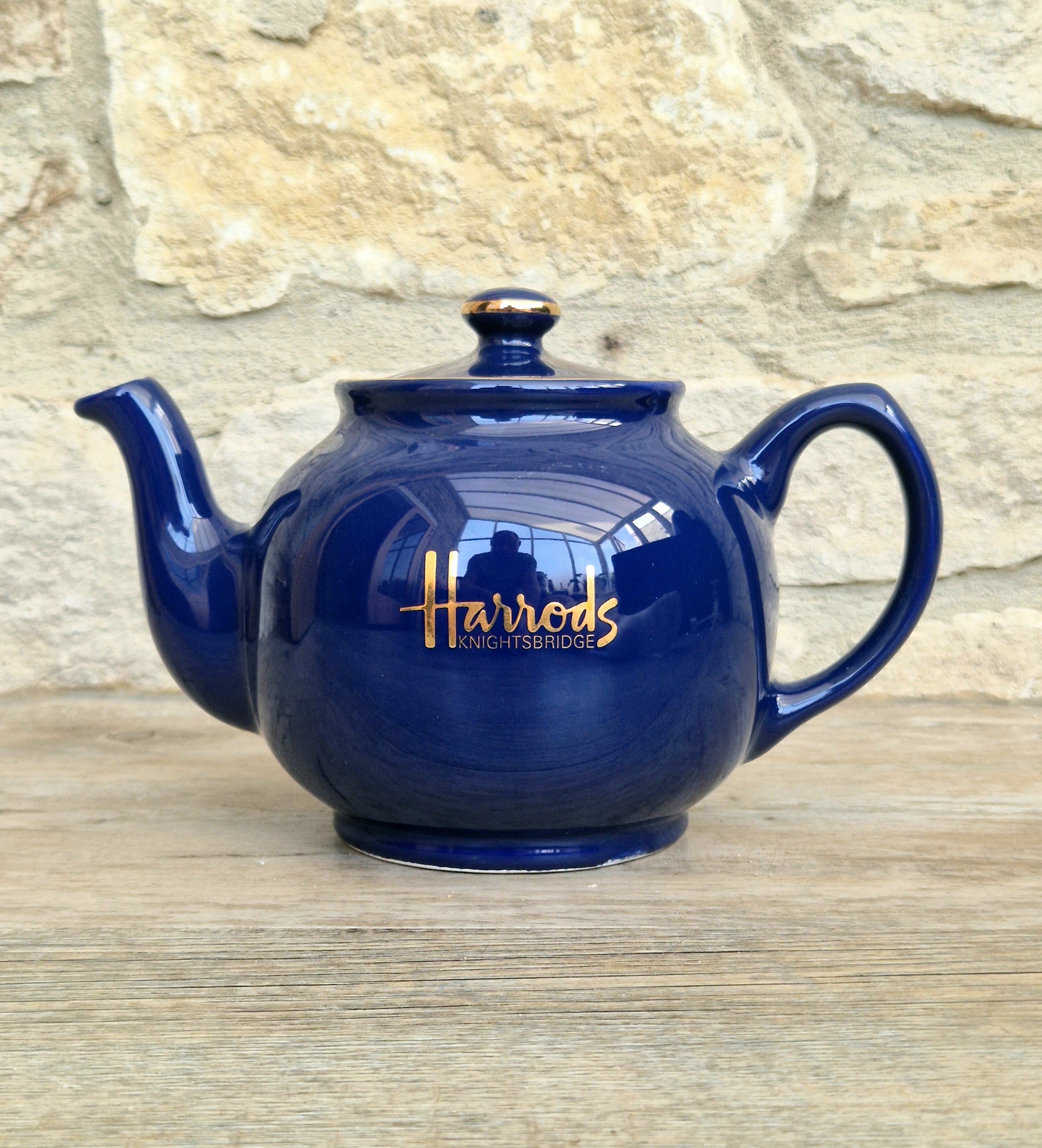 Harrods London Teapot Large Blue 2 Pint Sadler Made in England Vintage Collectible Kitchenware