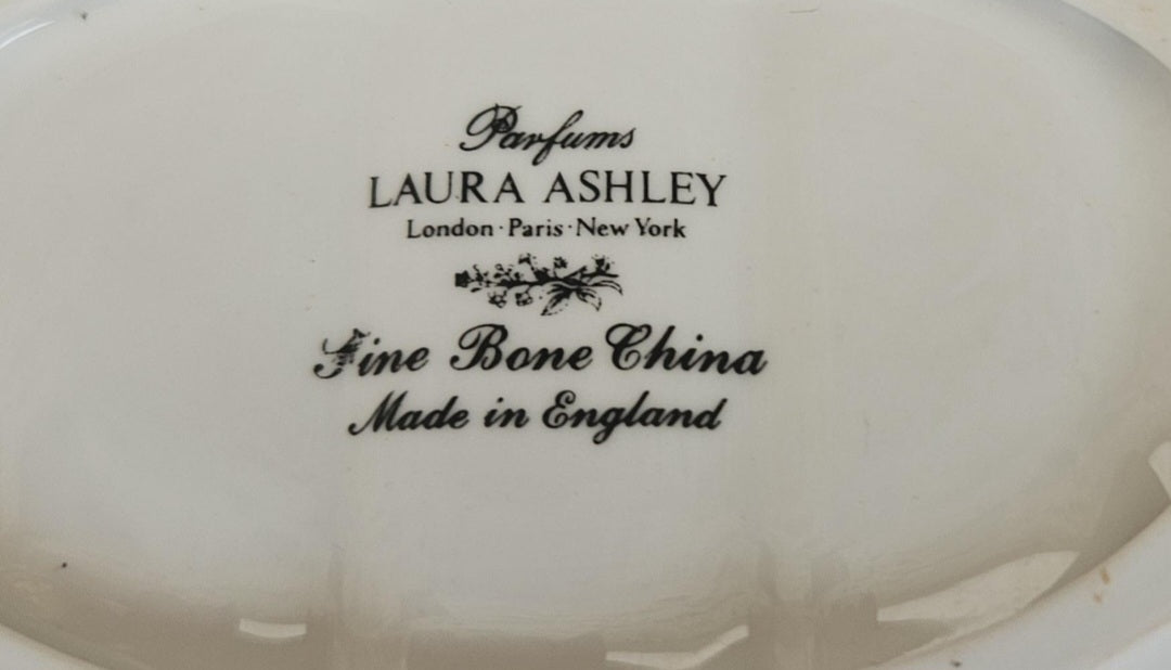 Vintage 1980s Laura Ashley Pretty Oval Floral Soap Dish Unused in Box Made in England