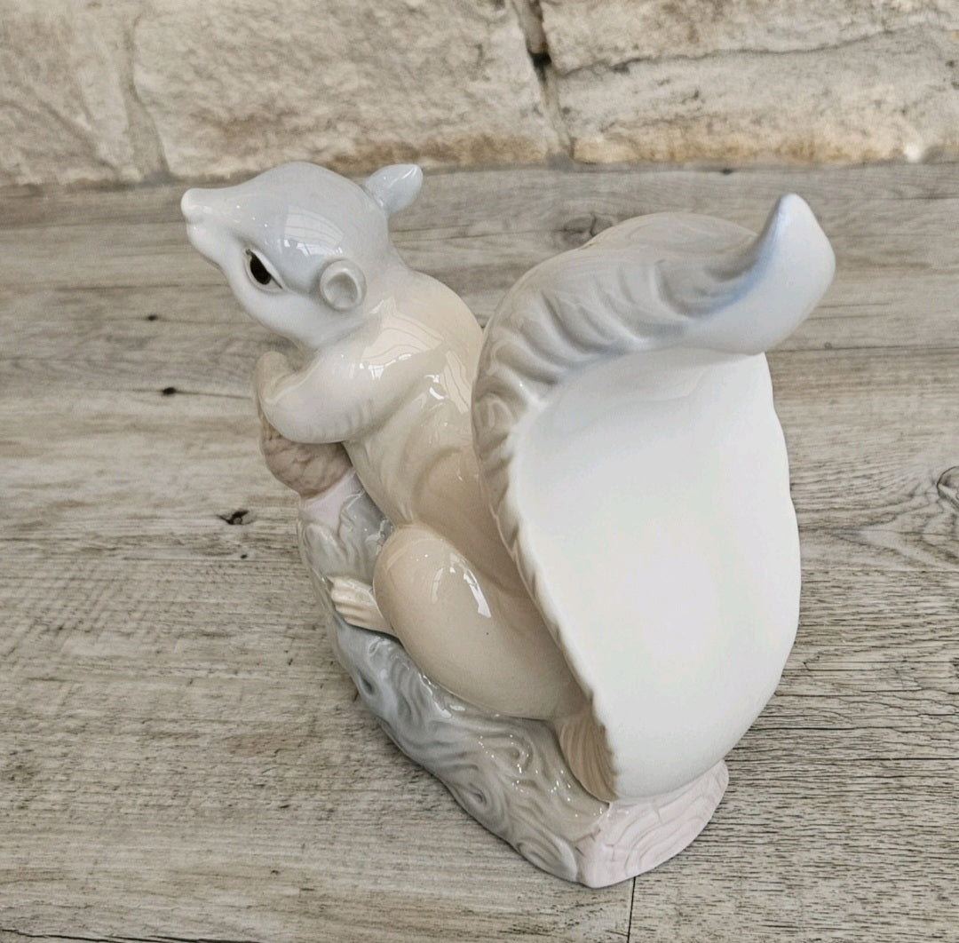 Vintage Squirrel Ornament Figure Porcelain Miguel Requena Spain 19cm X 15cm