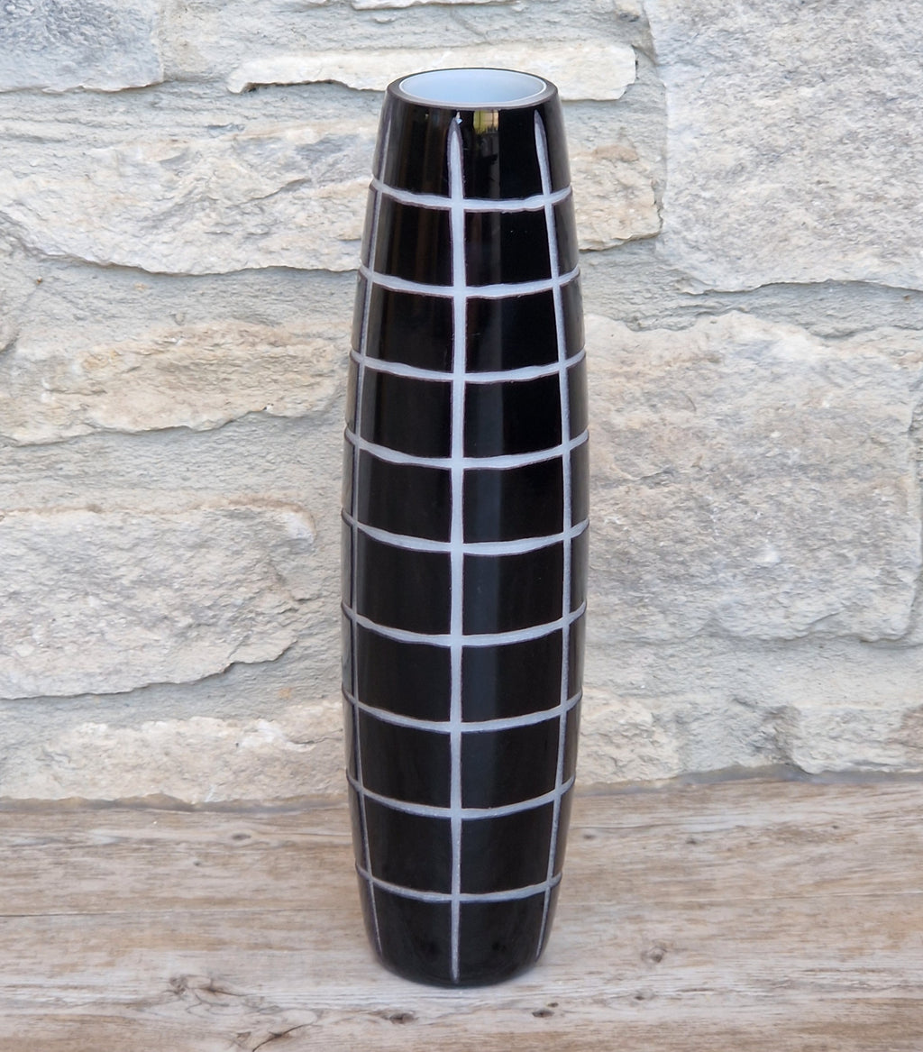 Mid-Century Modern Black & White Cased Cameo Art Glass Tall Geometric Grid Vase