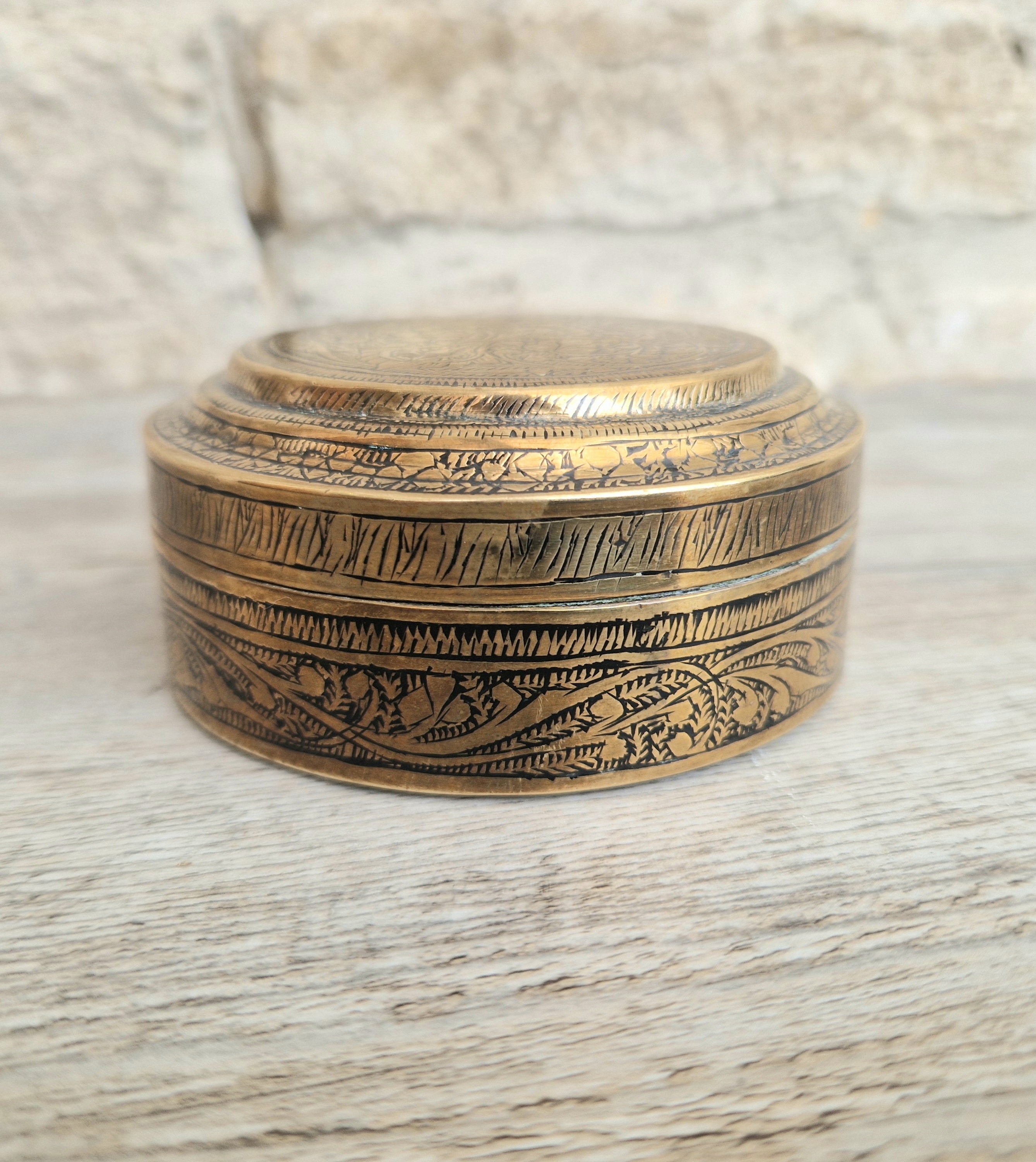 Antique 19th Century Deccan Indian Floral Engraved Pandan Brass Betel Nut Box