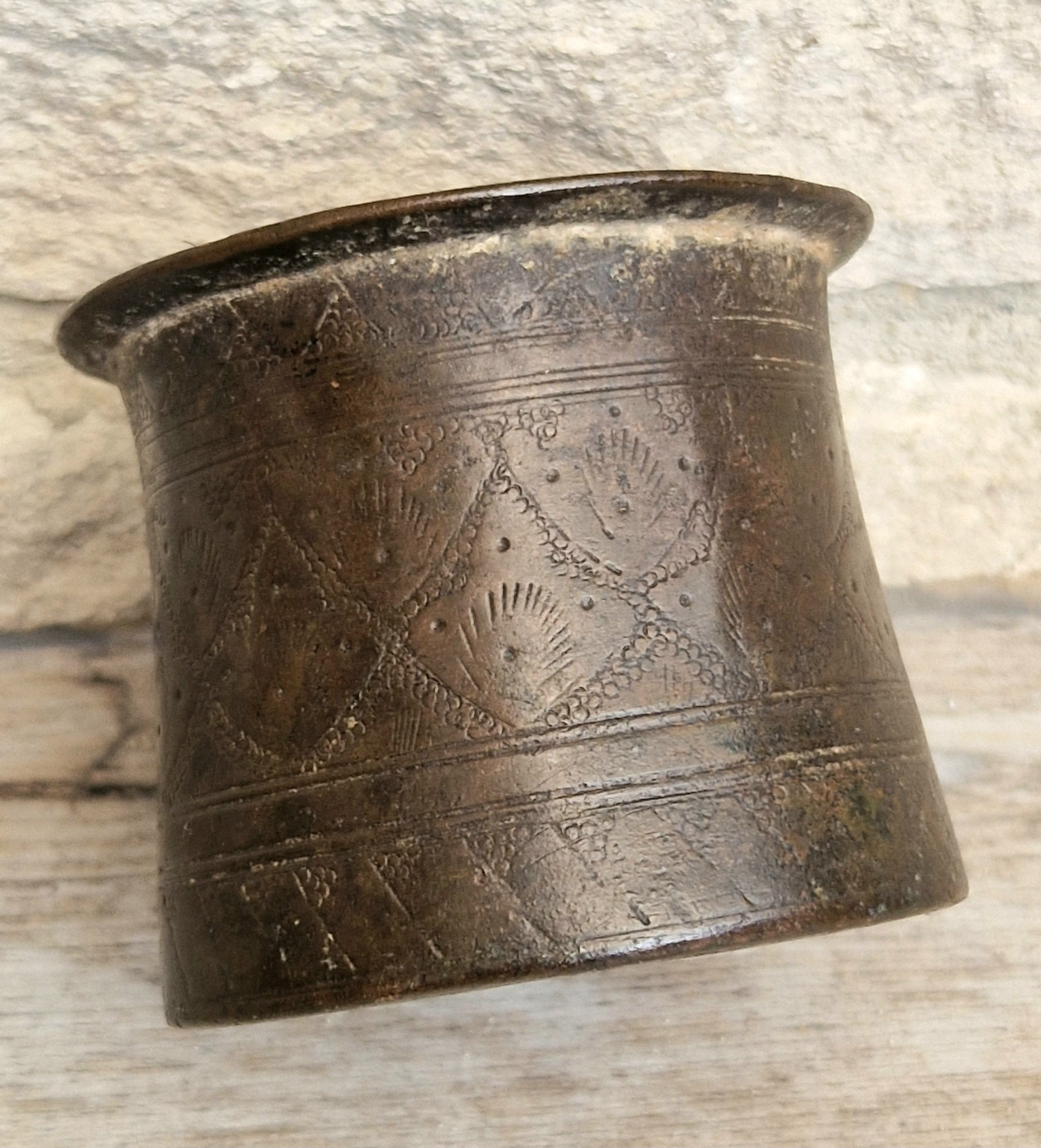 Antique 19thC Indian Bronze Panchpatra Holy Water Cup Heavy Cast Ritual Puja Pot 383g