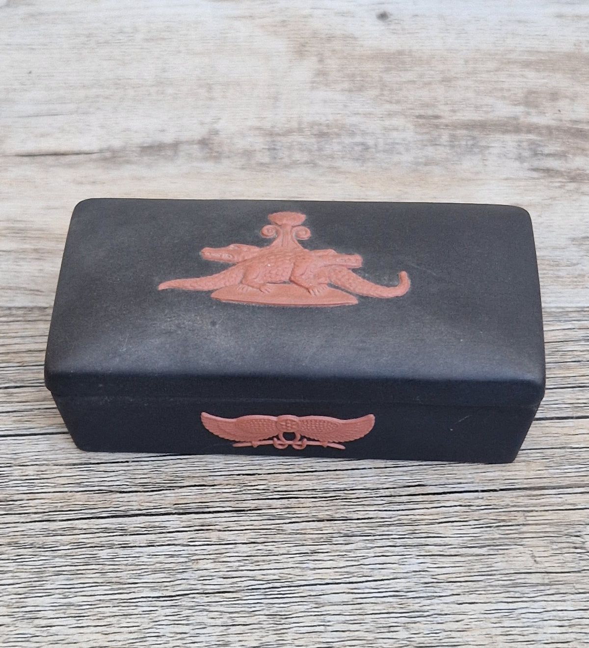 Wedgwood Black Jasperware Terracotta Egyptian Crocodiles Trinket Box