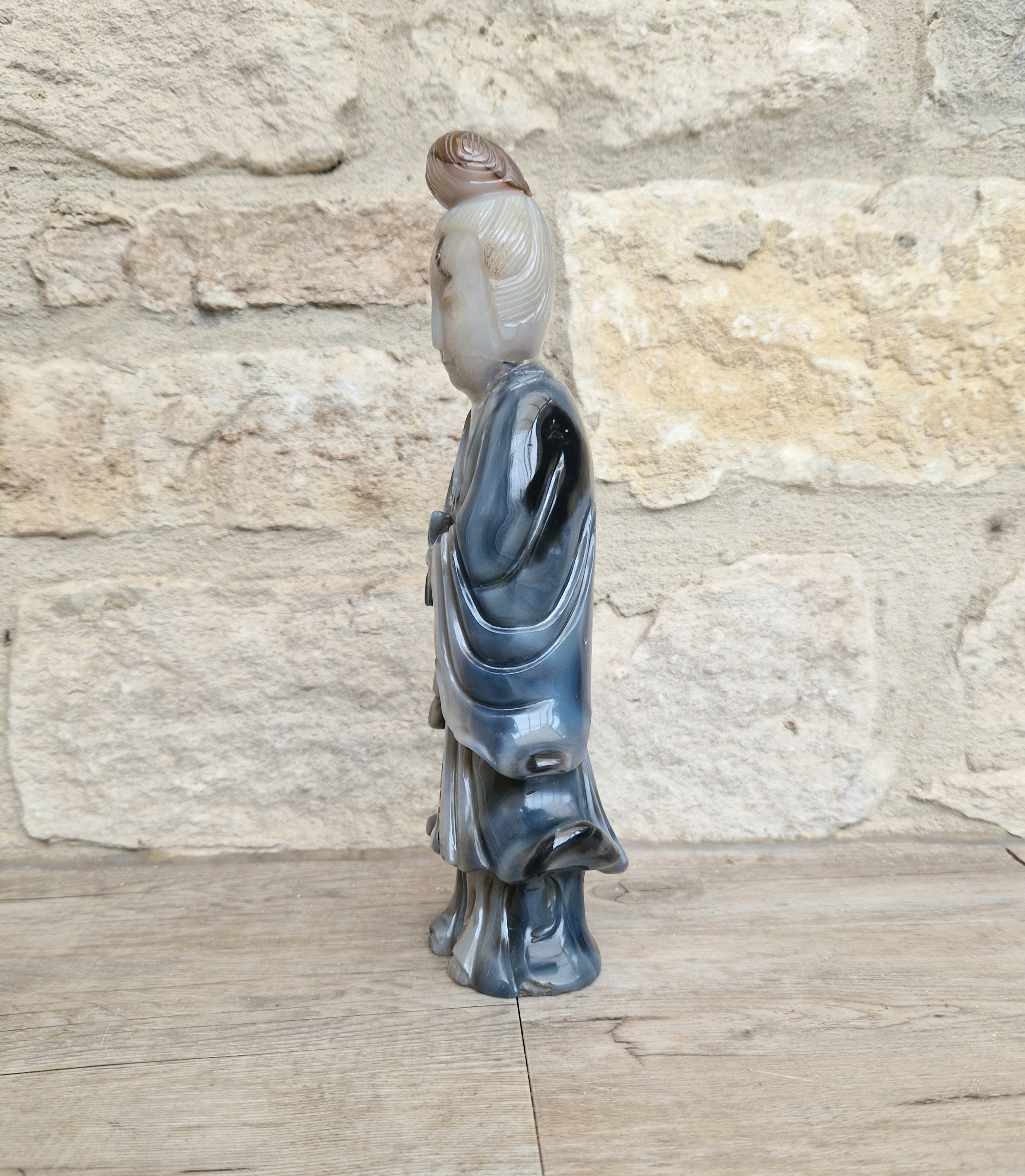 Antique Carved Chinese Agate Figure Kuan Yin Bodhisattva of Compassion *Repair