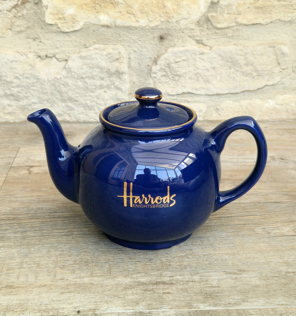Harrods London Teapot Large Blue 2 Pint Sadler Made in England Vintage Collectible Kitchenware