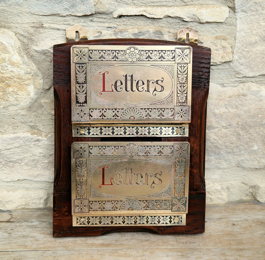 Antique Arts & Crafts Brass And Quarter Sawn Oak Gentleman's Wall Letter Rack