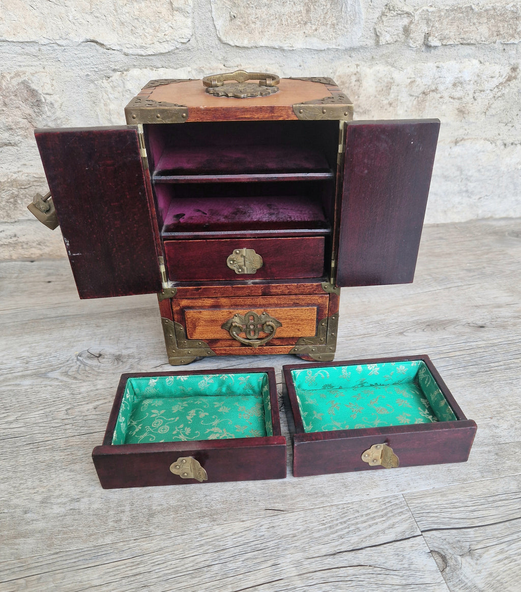 Vintage Hardwood Brass Bound Oriental Hand-Painted Chinoiserie Dragons Footed Jewellery Box Chest 1940s