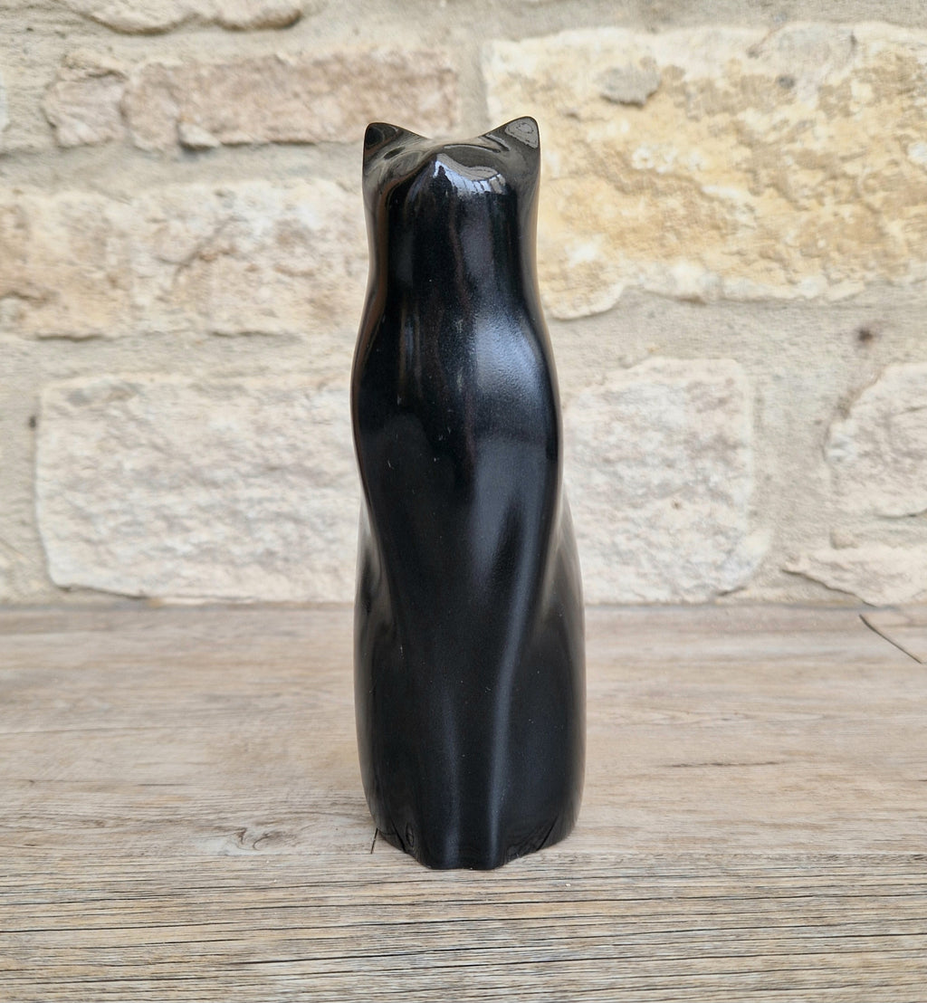 Perry Lancaster Sitting Cat Sculpture – Gloss Black Resin Figurine,Mid Century Decor 17cm