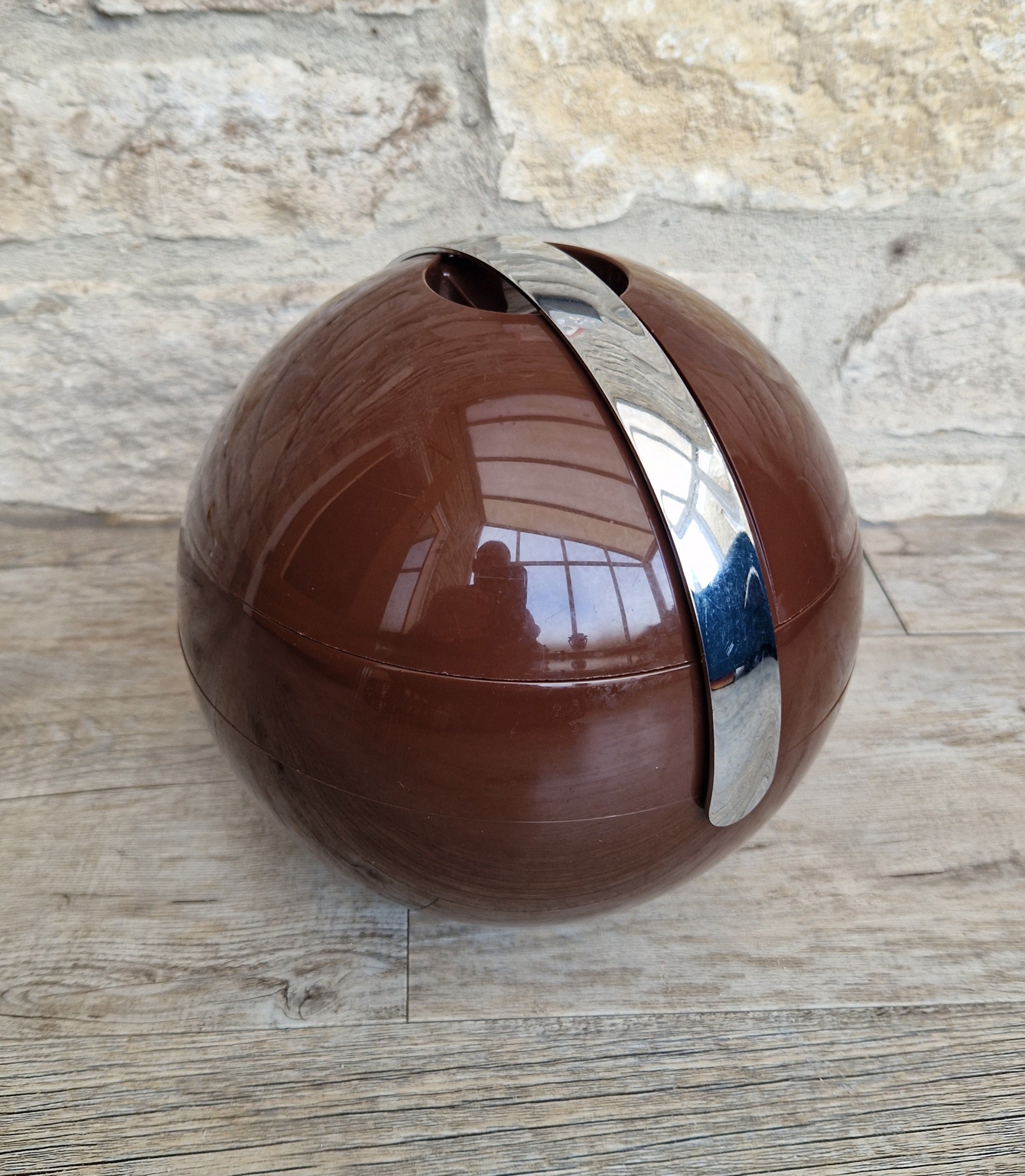 Vintage Guzzini Deep Brown Stella Ice Bucket Designed by Paolo Tilche 1970s