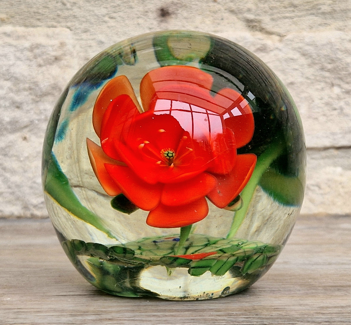 Vintage Giant Magnum Red Flower & Frogs Art Glass Sphere Ball Paperweight 9.5cm 1.4kg