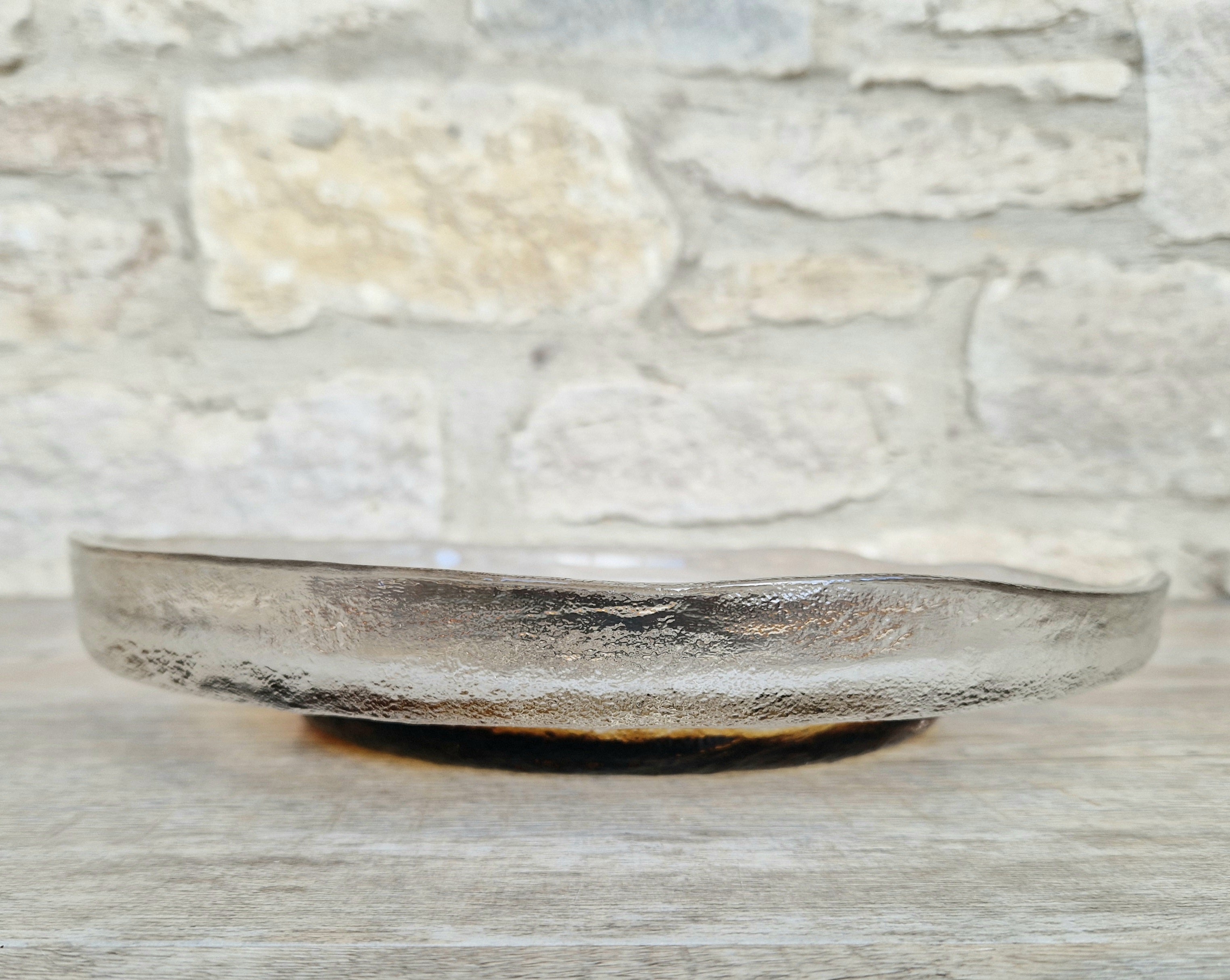 Brutalist Textured Art Glass Centrepiece Plate by Pentti Santalahti Humppila Finland