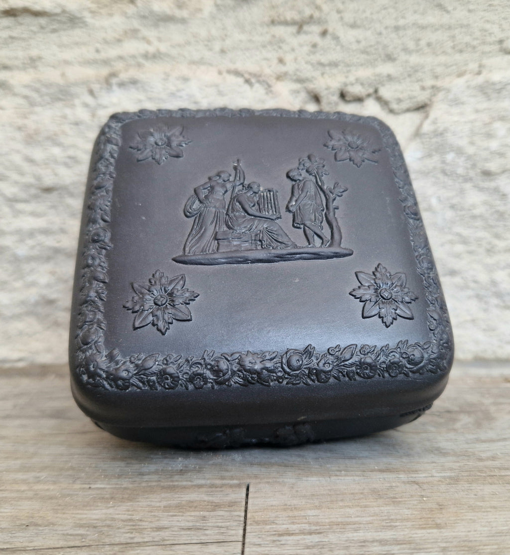 Vintage Wedgwood Black Basalt Neo-Classical Square Trinket Box 1963