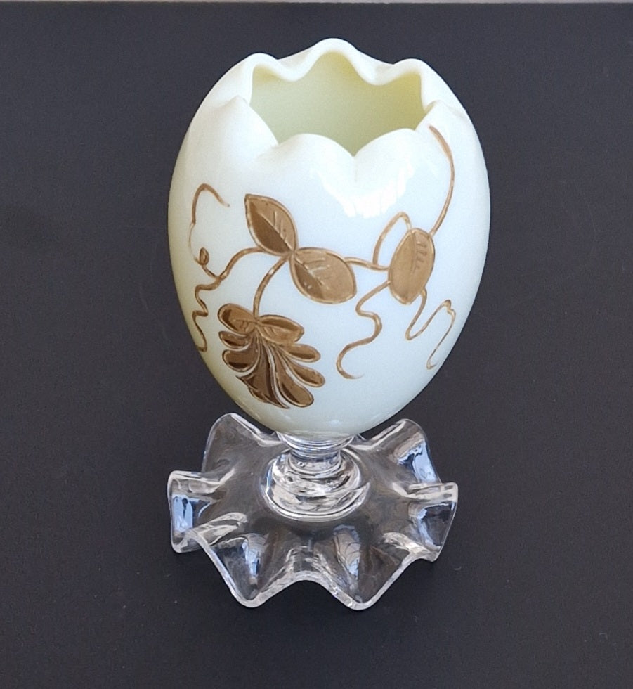 Thomas Webb & Sons Egg-Shaped Gilded Opaline Glass Posy Vase c.1880