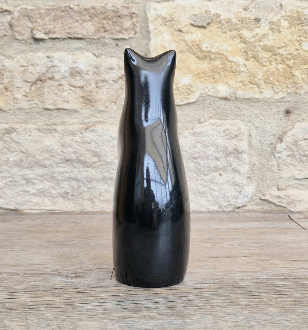 Perry Lancaster Sitting Cat Sculpture – Gloss Black Resin Figurine,Mid Century Decor 17cm