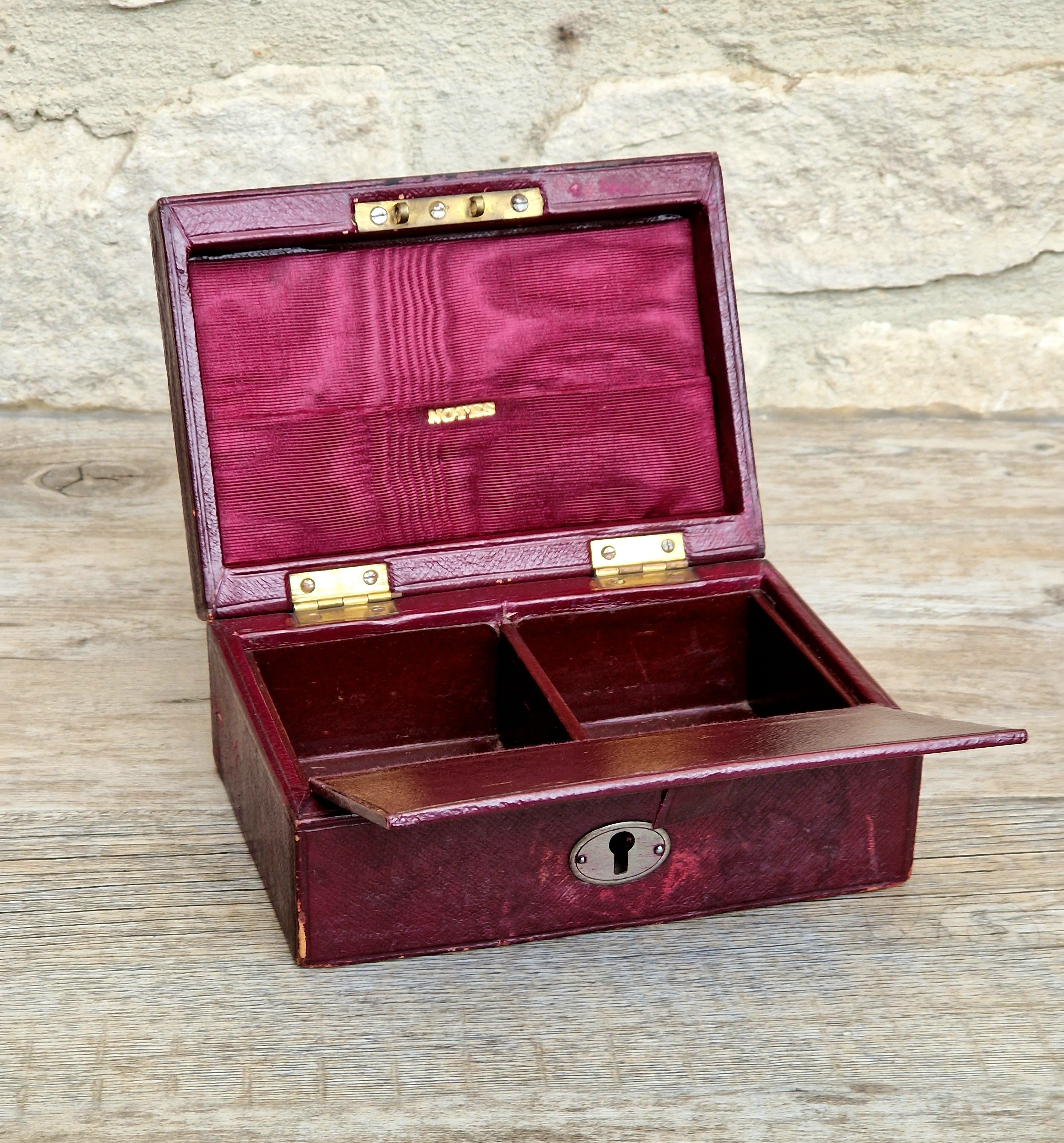 Fine Antique Victorian c.1890 Morrocan Red Leather Bullion Box Coin Box Safe